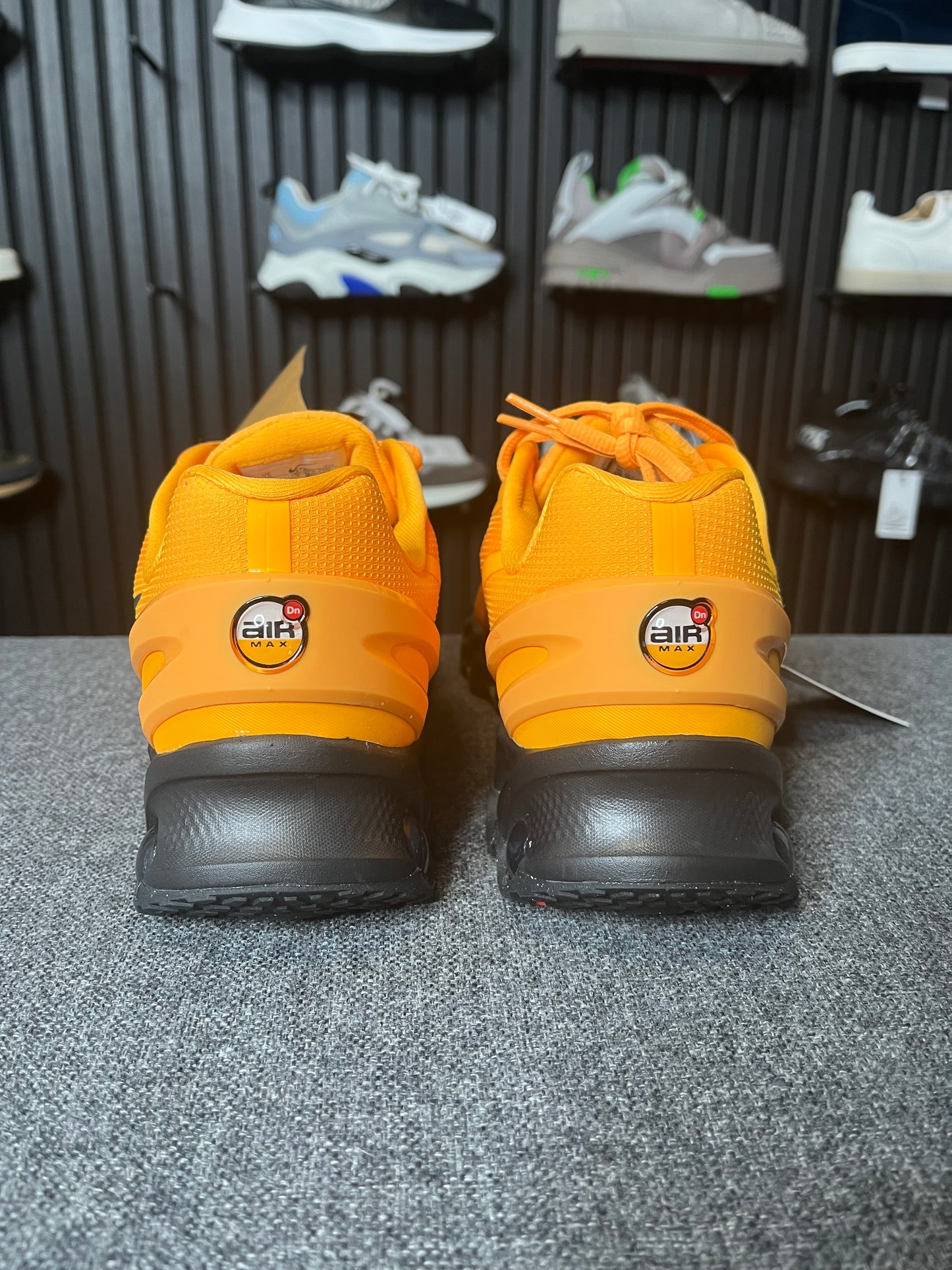 Nike Air Max DN8 Orange UK 9 3435