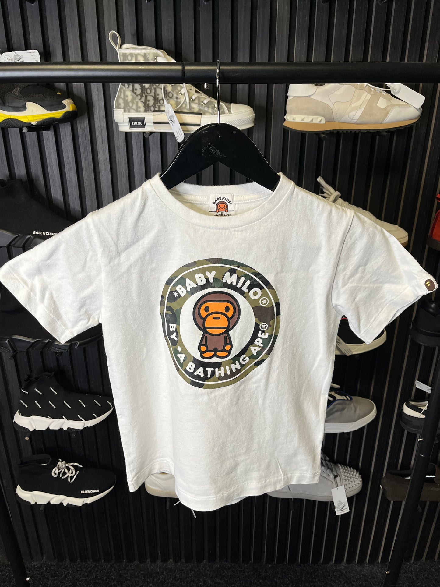 A Bathing Ape Milo T-Shirt White Age 6-7 3152