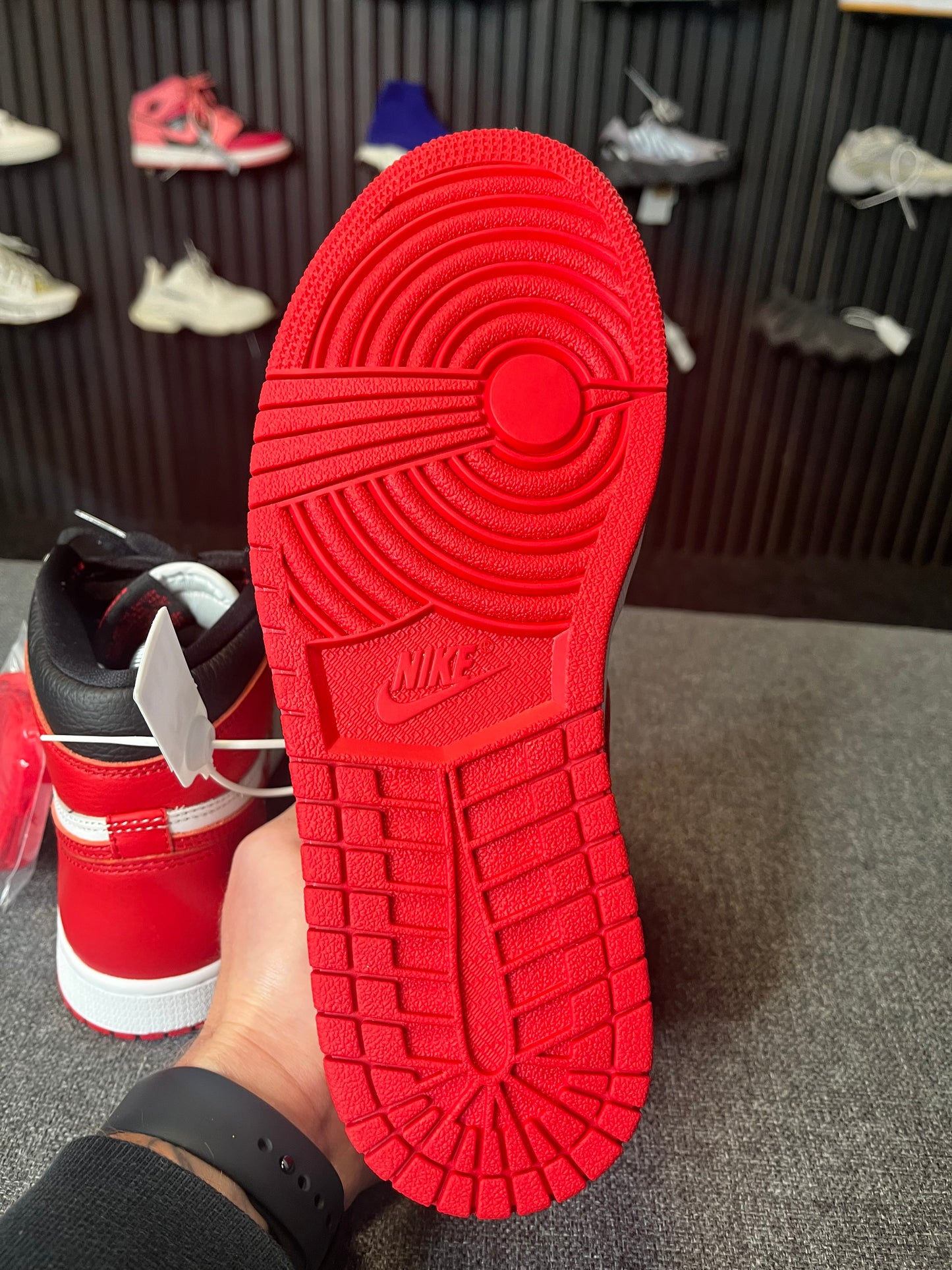 Air Jordan 1 Retro High UK 6 2543