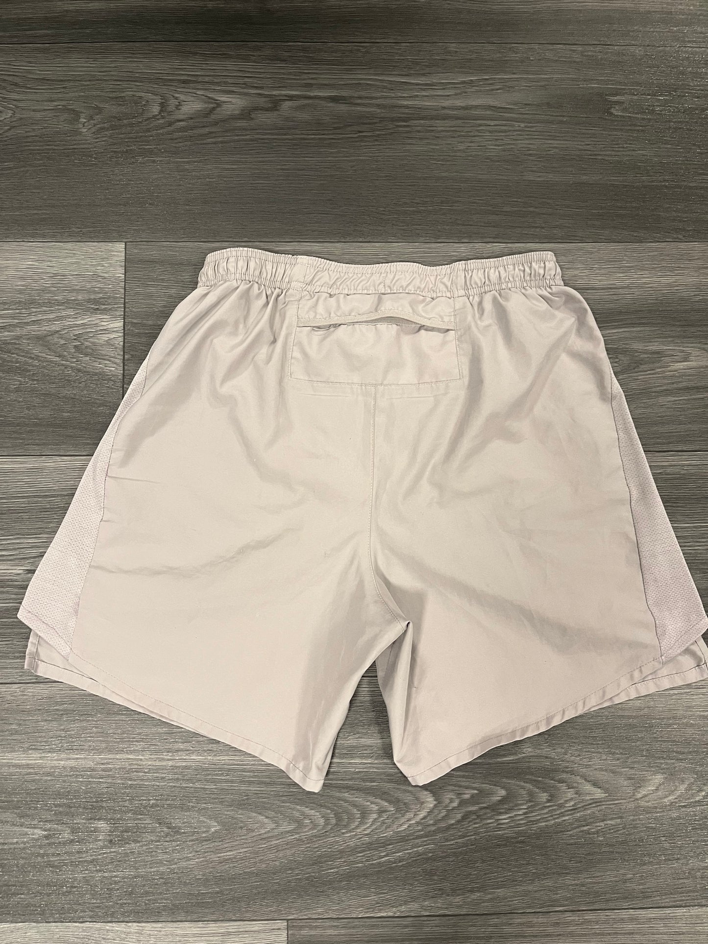 Nike Challenger Shorts Grey Medium 3509