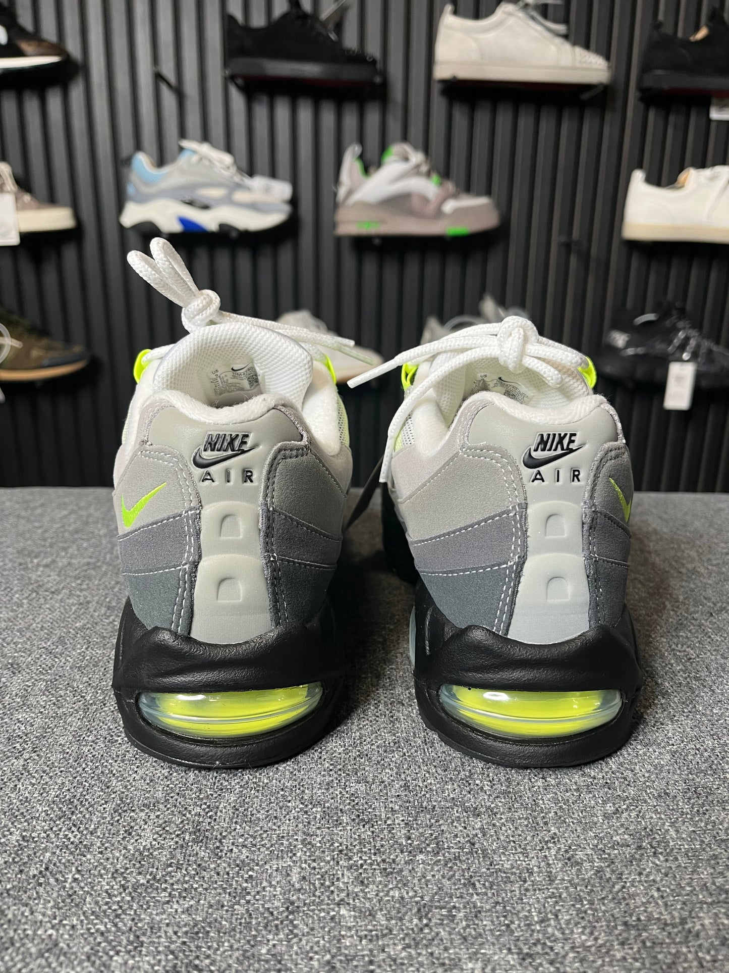 Air Max 95s Neon UK 8 3477