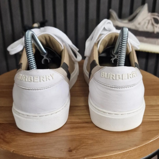 Burberry Salmond White UK2