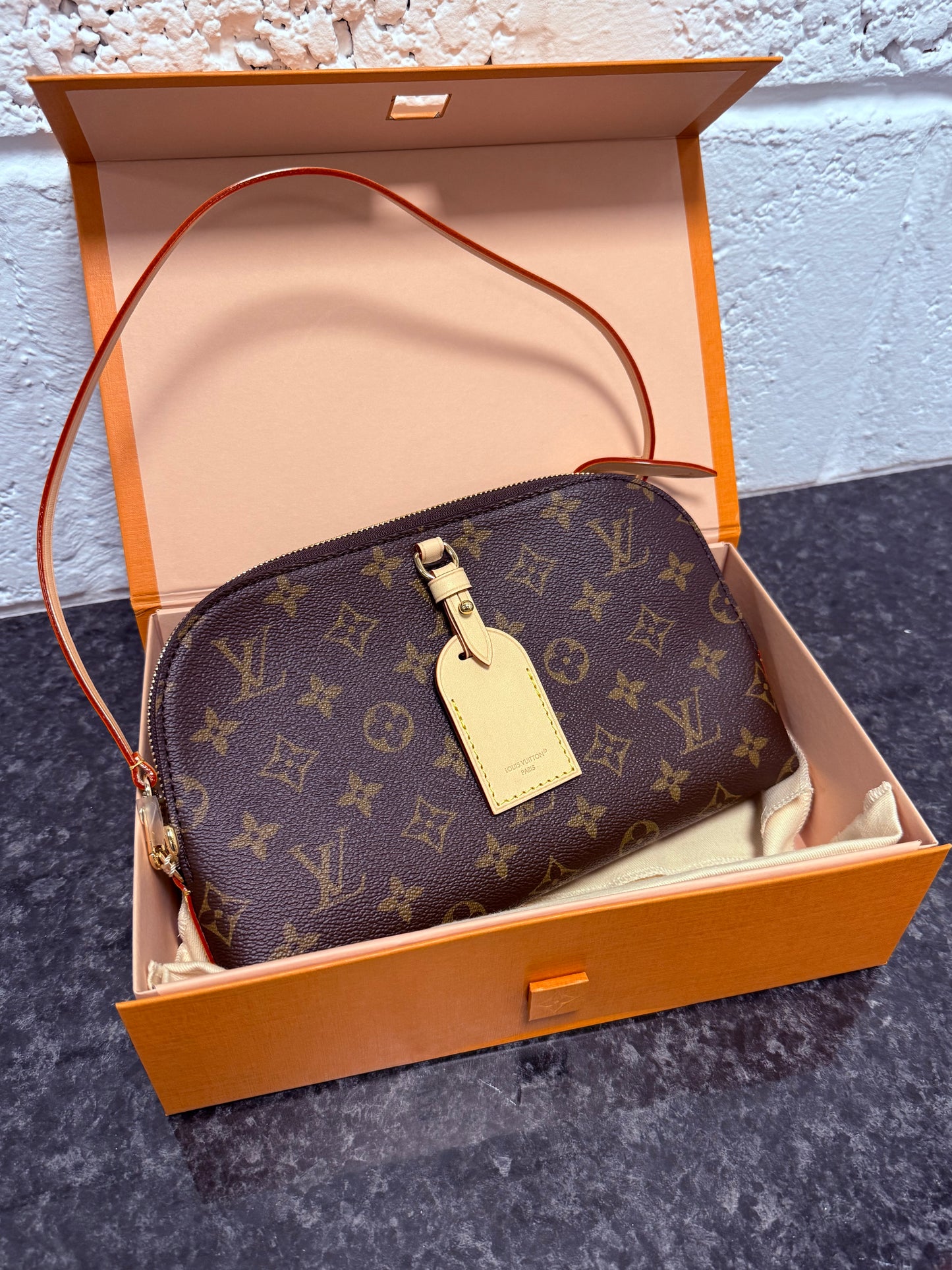 Louis Vuitton Tag Me Pouch - Football Card