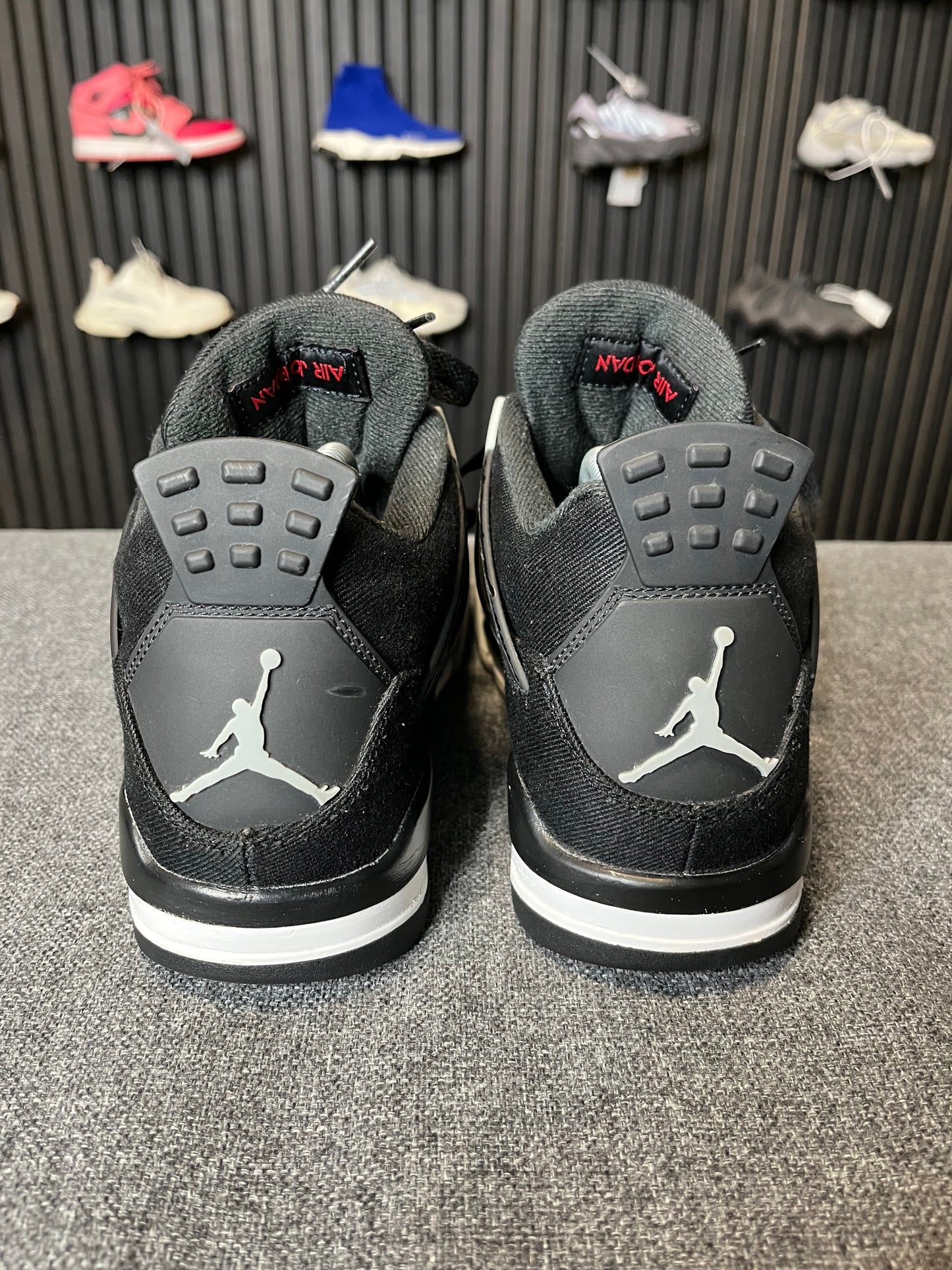 Jordan 4 Retro Black Canvas UK 8 2552