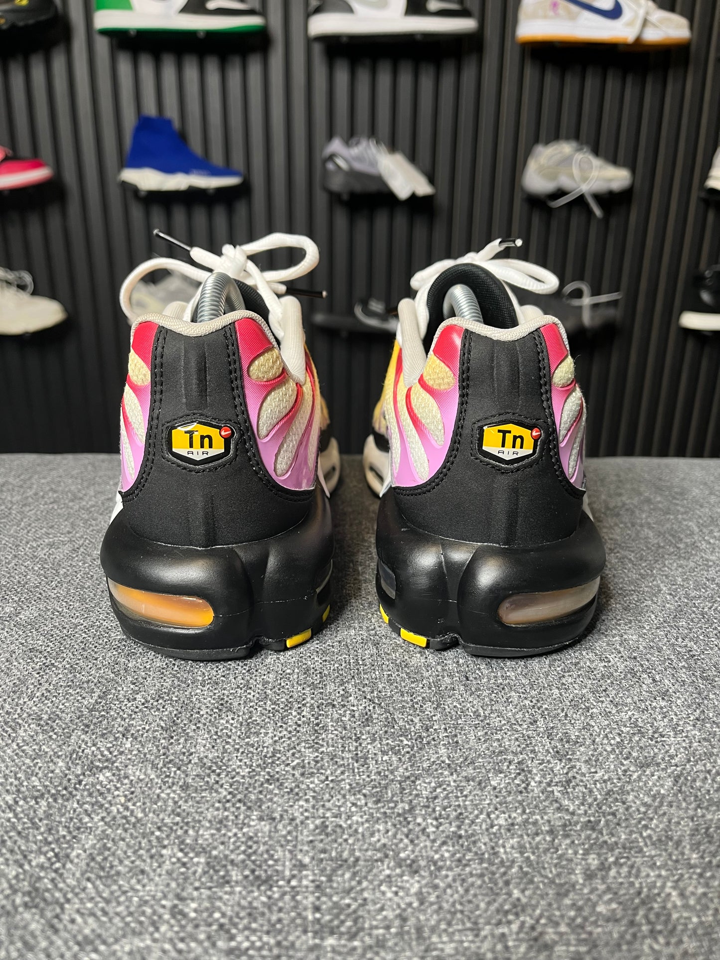 Nike TN Laser Orange UK 9 2501