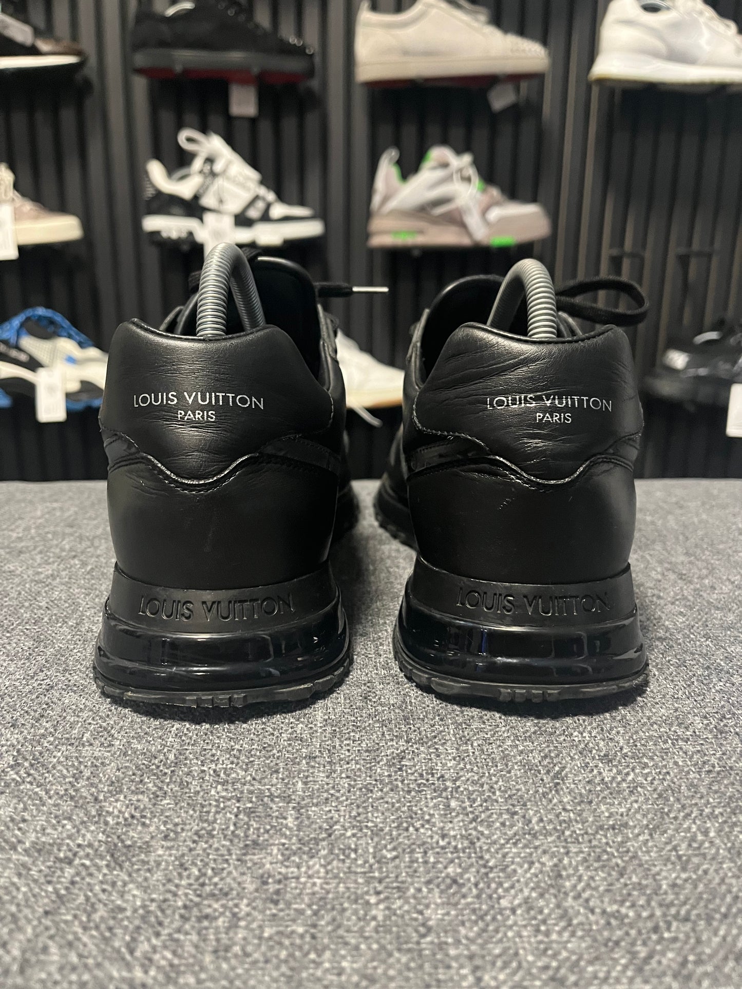 Louis Vuitton Sneakers UK 8 3551