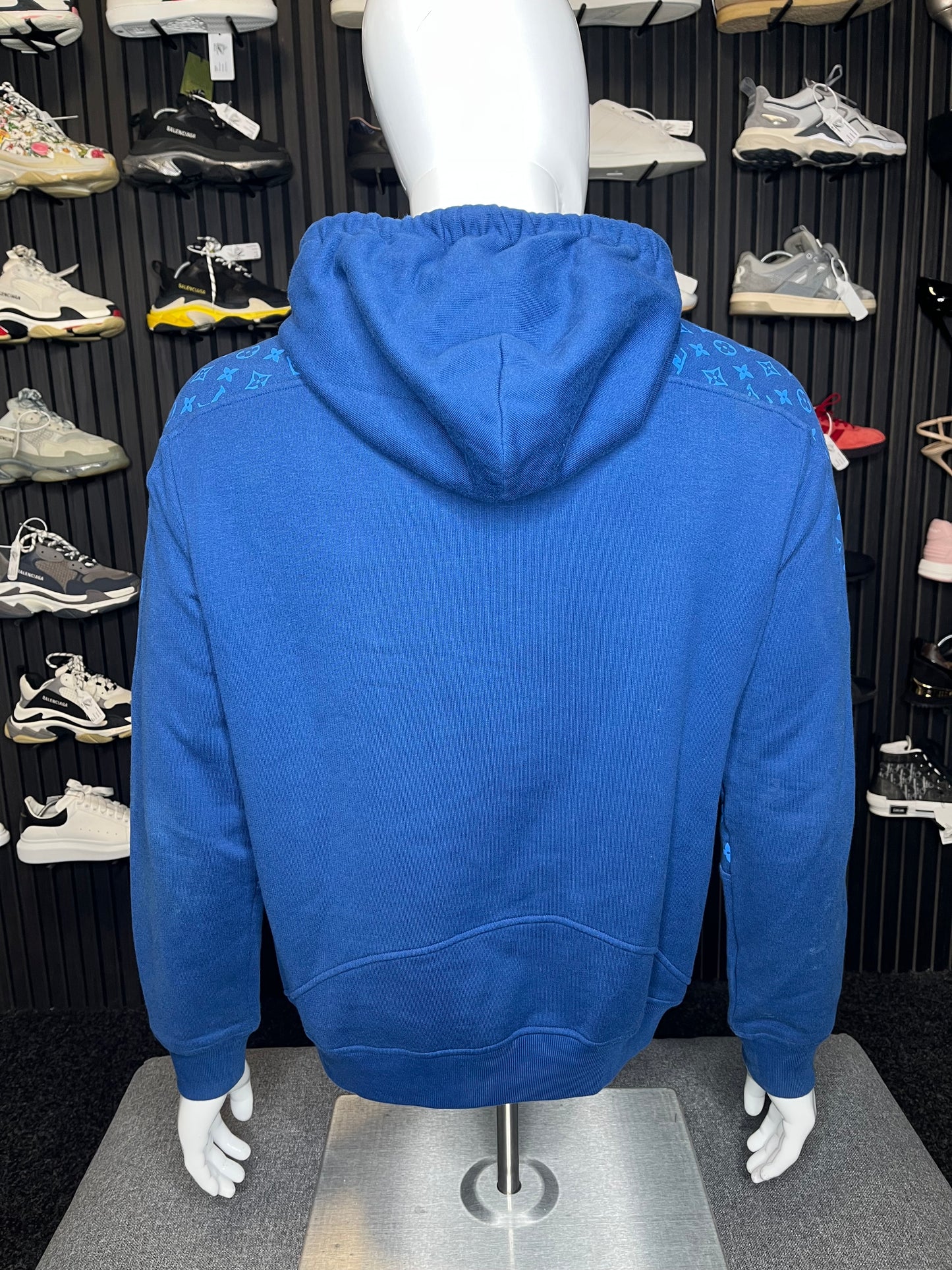Louis Vuitton Monogram Circle Cut Hoodie Small 3051