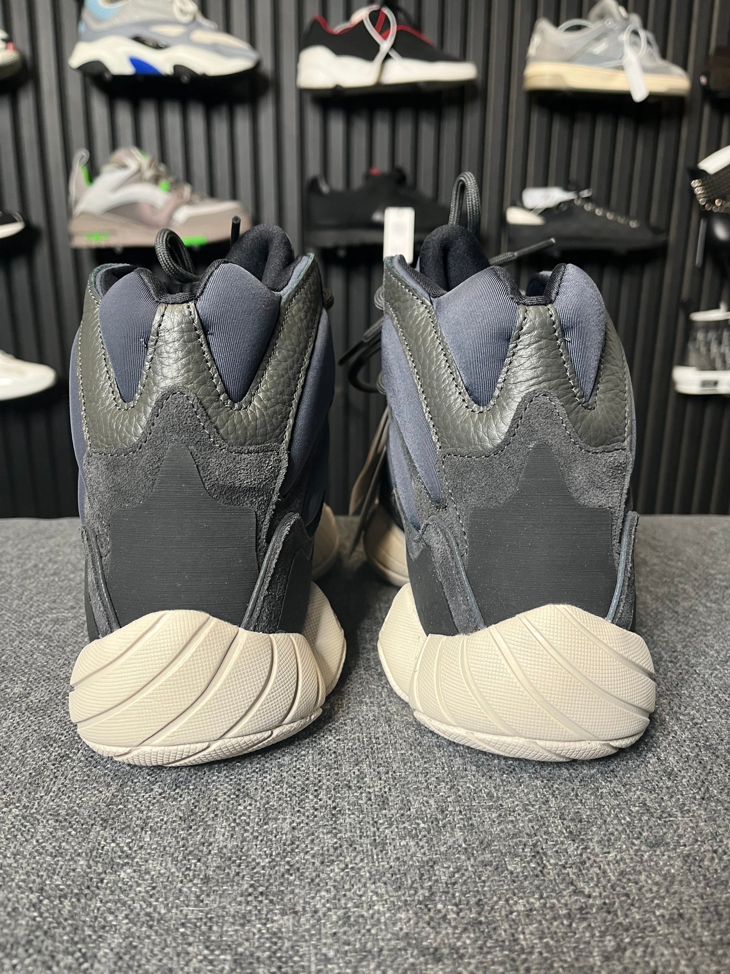 Yeezy 500 High Top Slate UK 8.5 3300