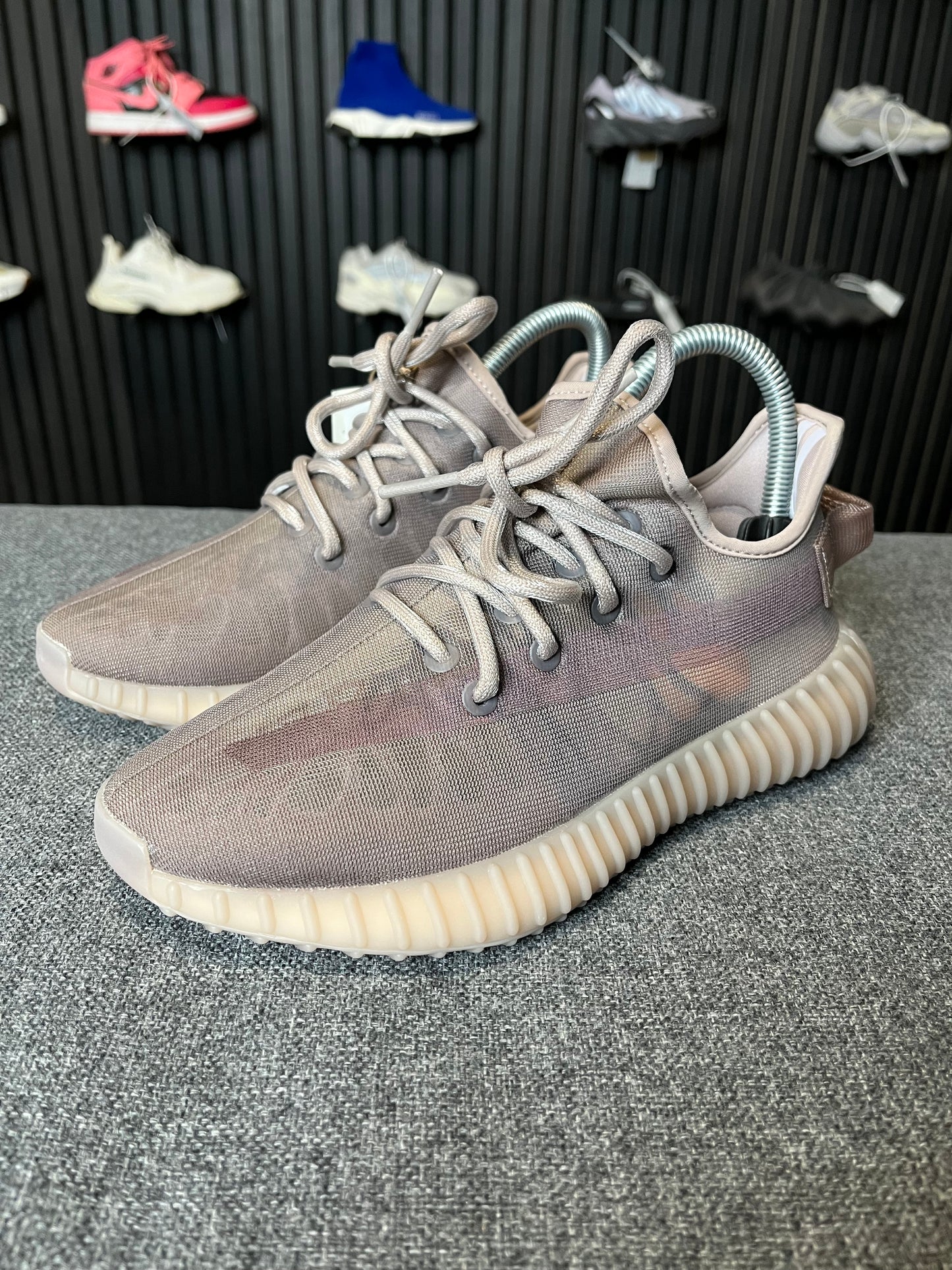 Yeezy Mono Mist UK 4.5 2545
