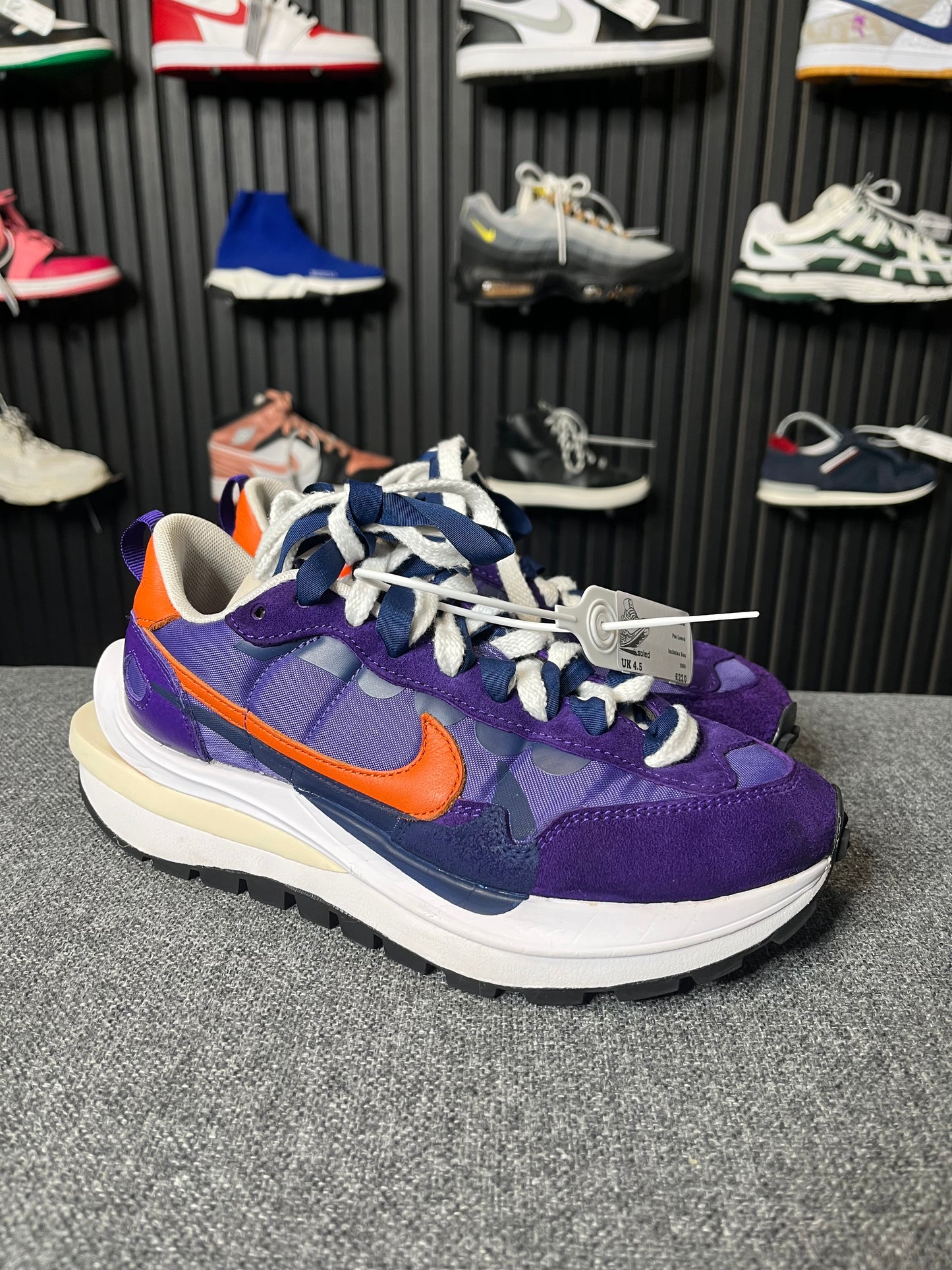 Nike Sacai Vaporwaffle UK 4.5 2609