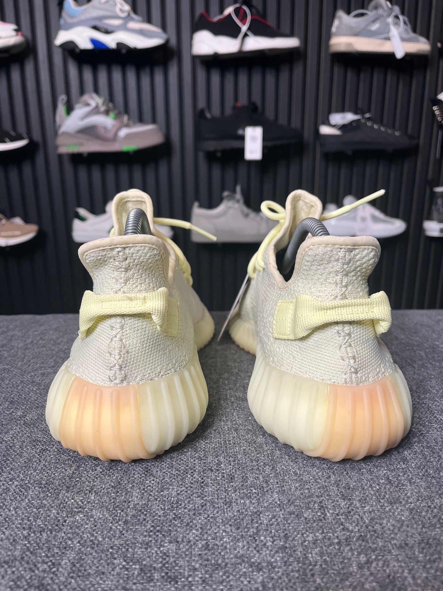 Yeezy 350 Butter UK 8 3323