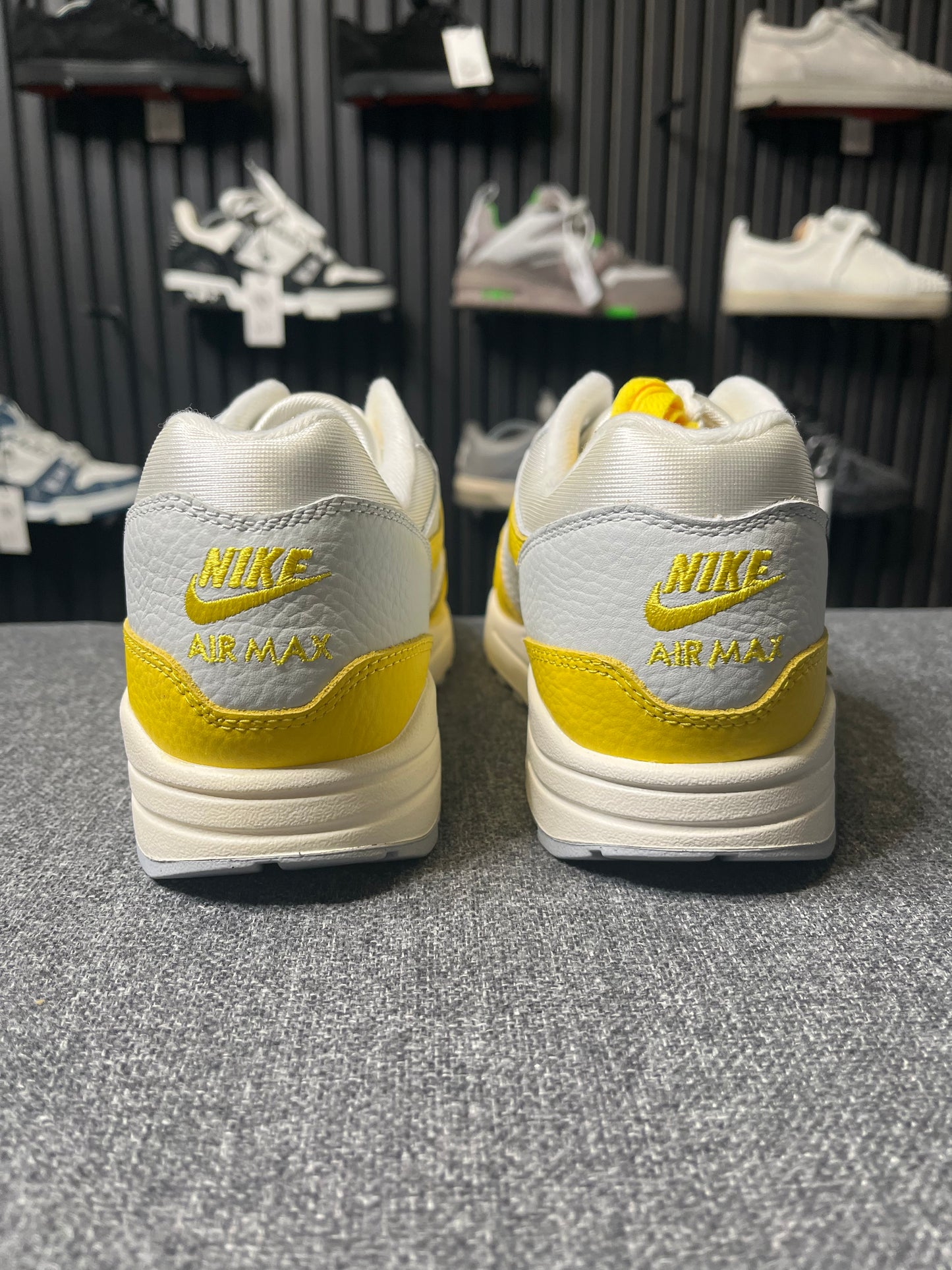 Air Max 1 Tour Yellow UK 9 3496