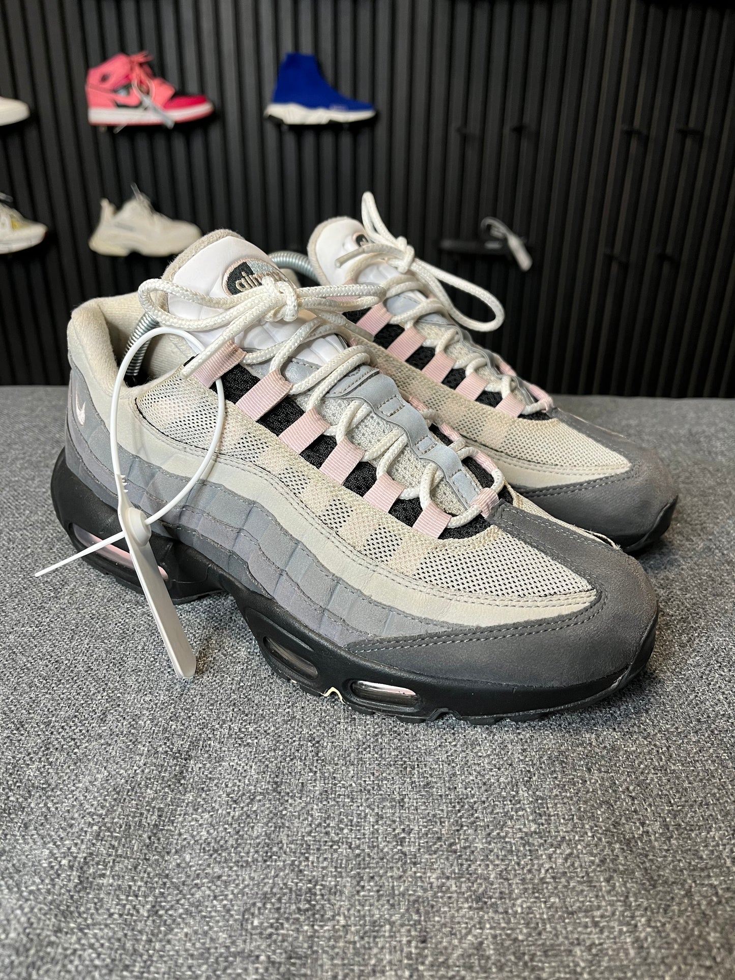 Nike Air Max 95 Pink Foam UK8 2550