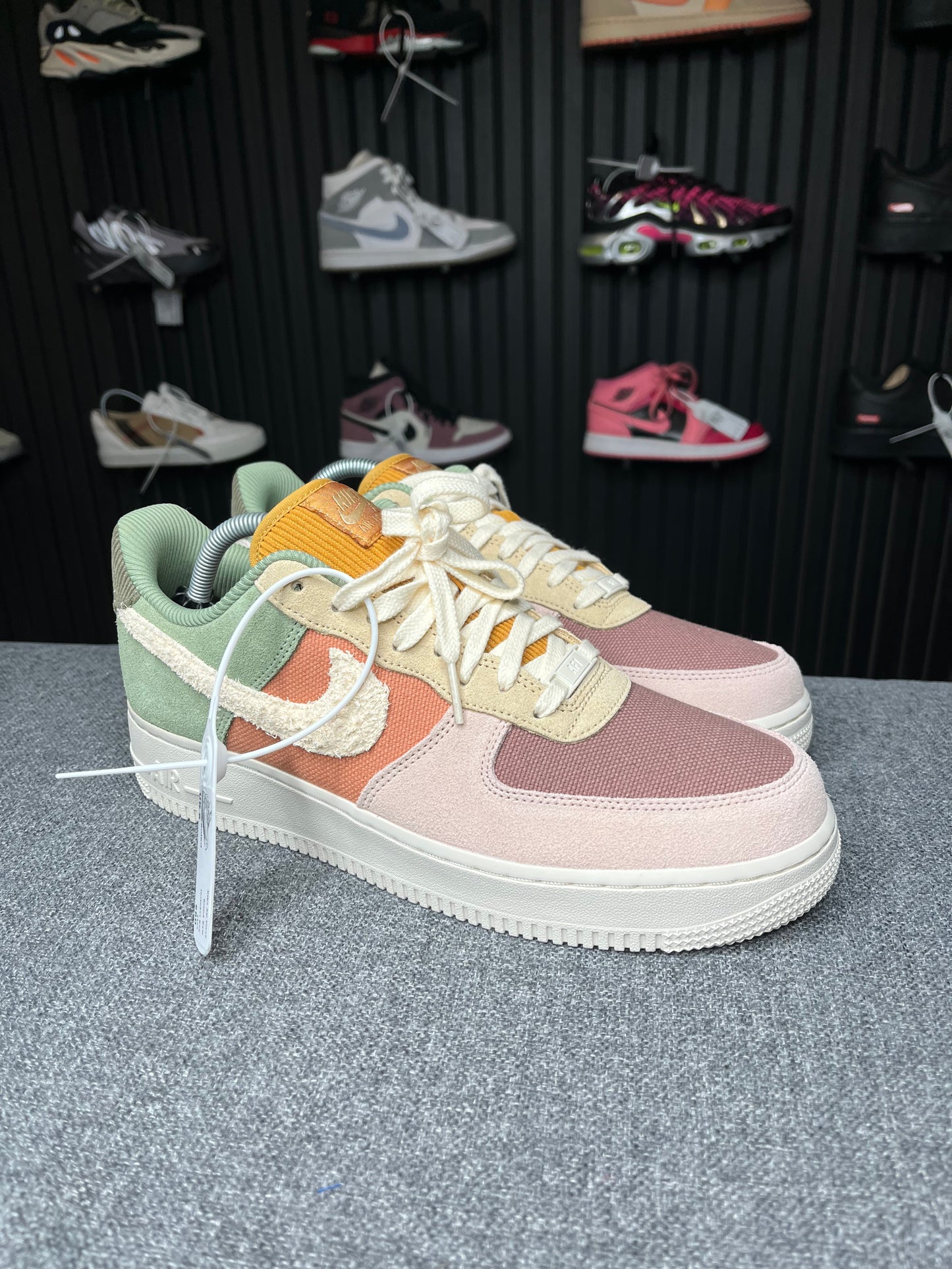 Nike Air Force Low Oil Green UK9 2273