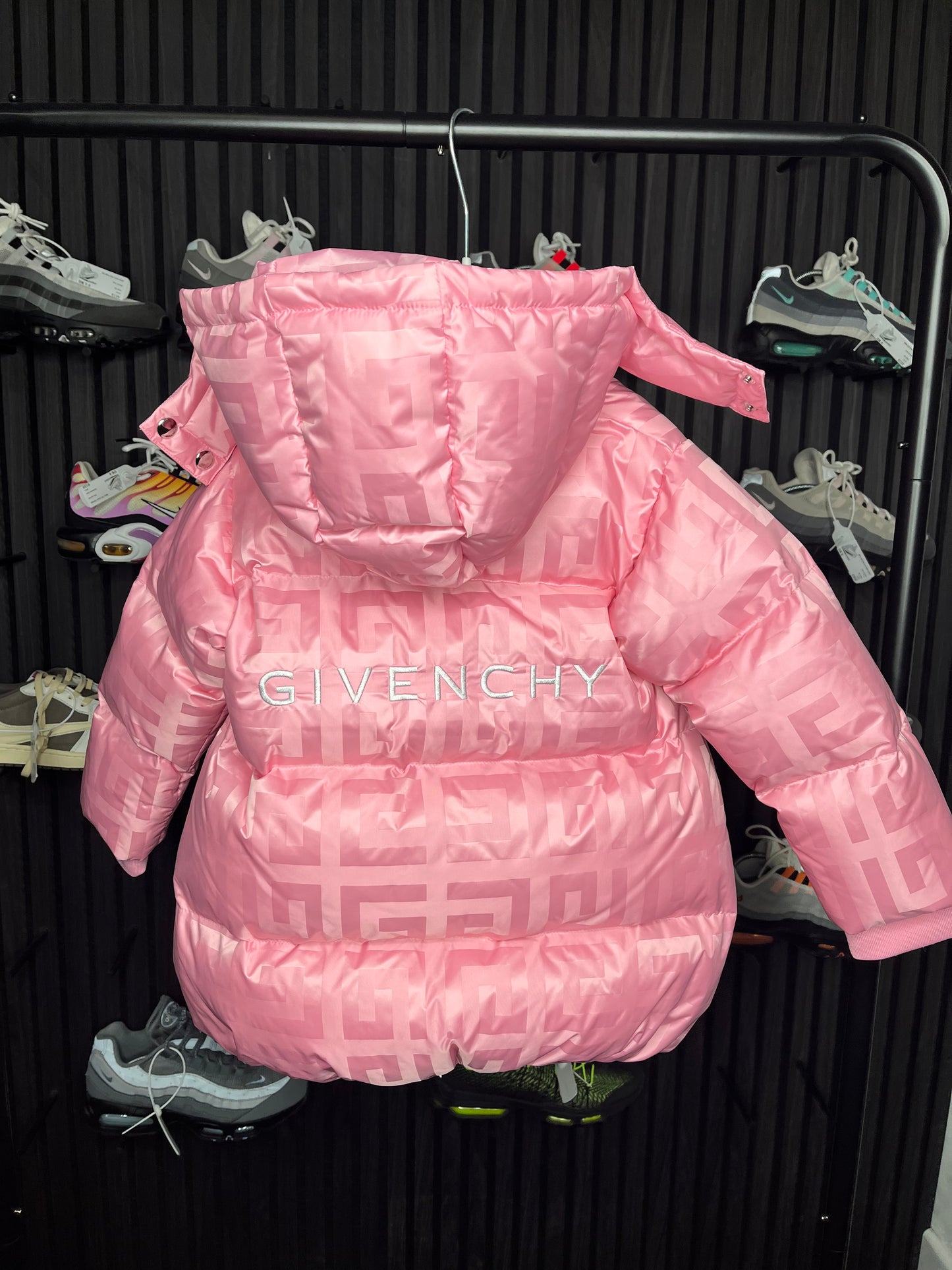 Givenchy 4G Padded Age 4 2839