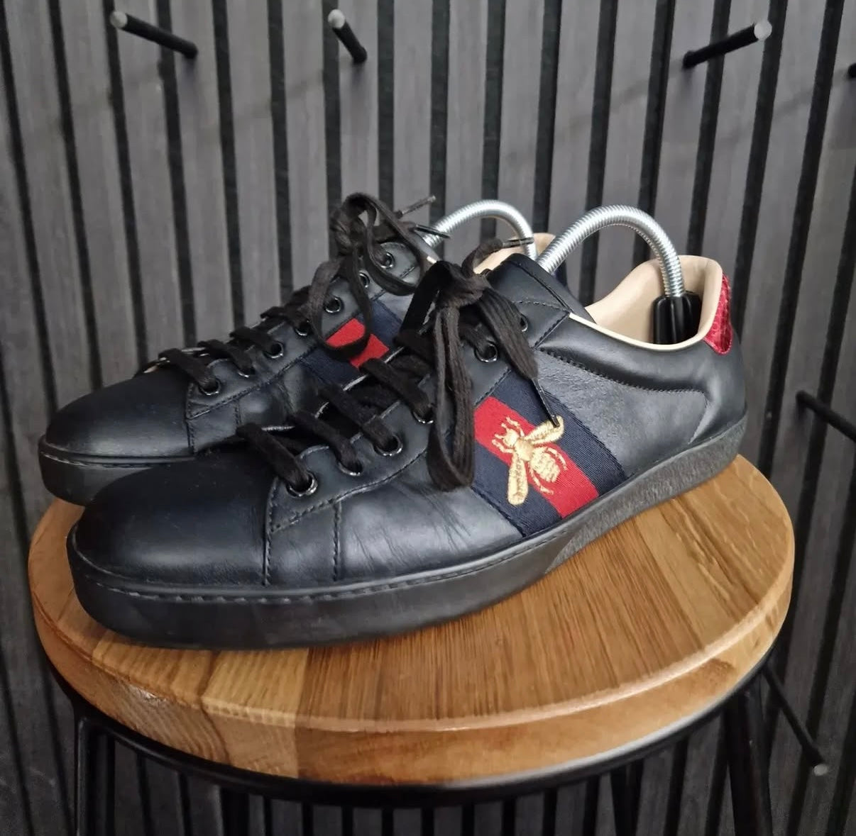Gucci Ace Bee Black UK9.5 1034