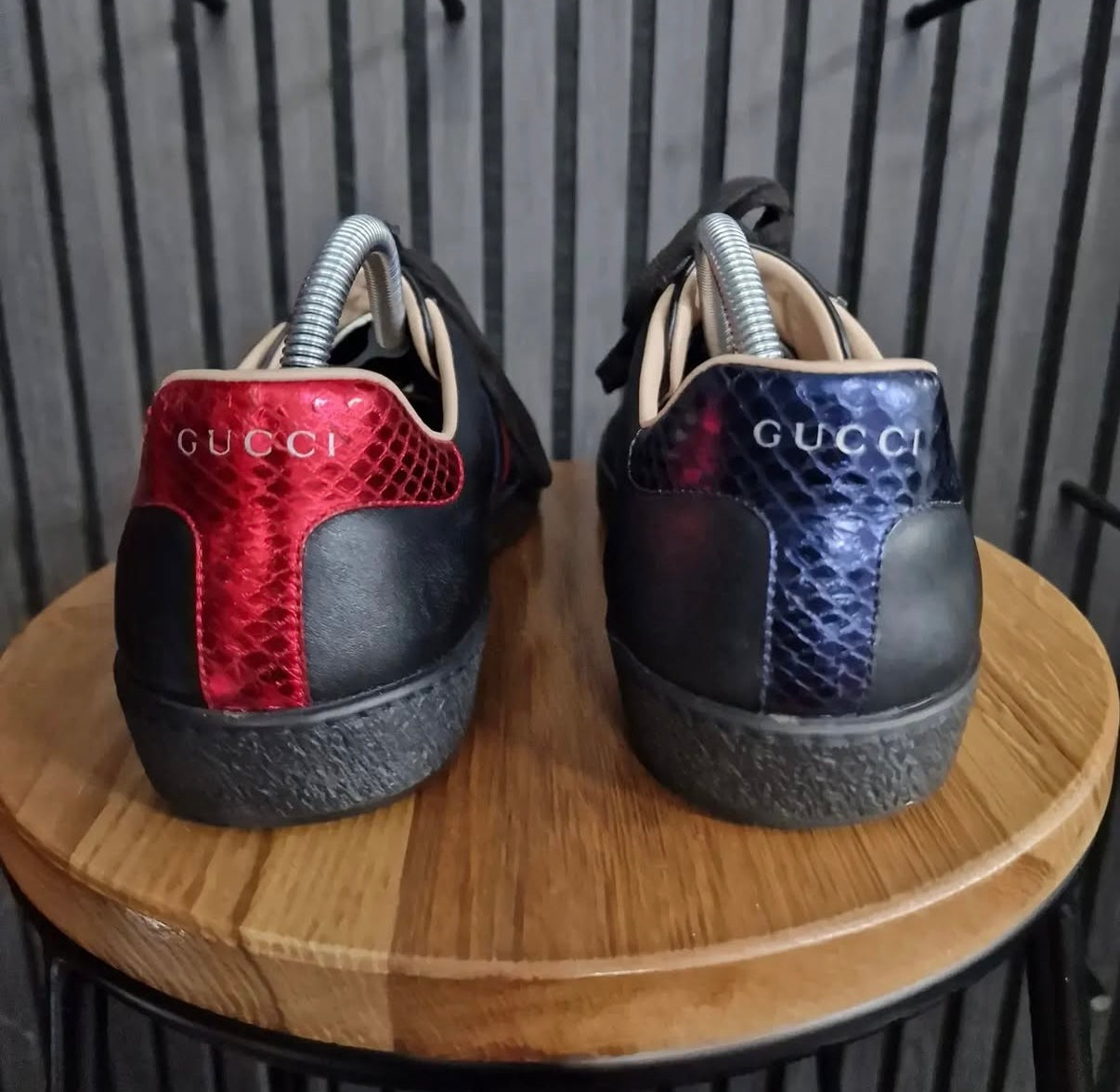 Gucci Ace Bee Black UK9.5 1034