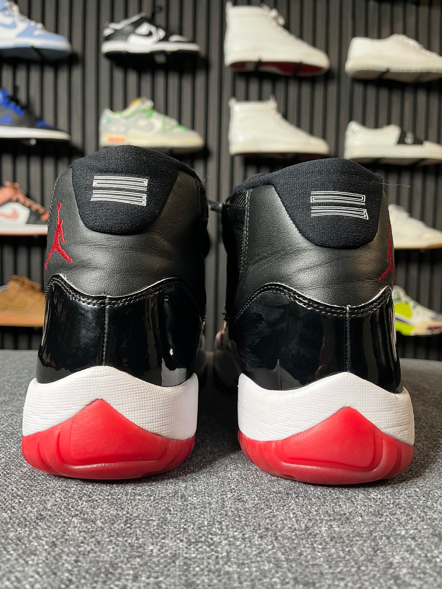 Air Jordan 11 Retro Black/True Red UK11