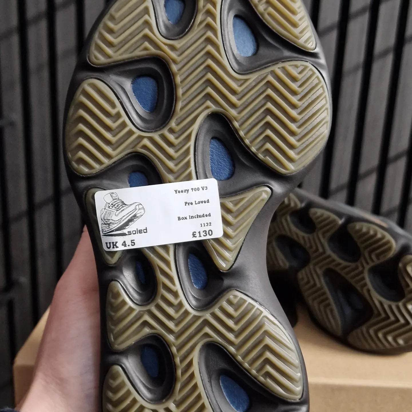 Yeezy 700 Clay Brown UK4.5