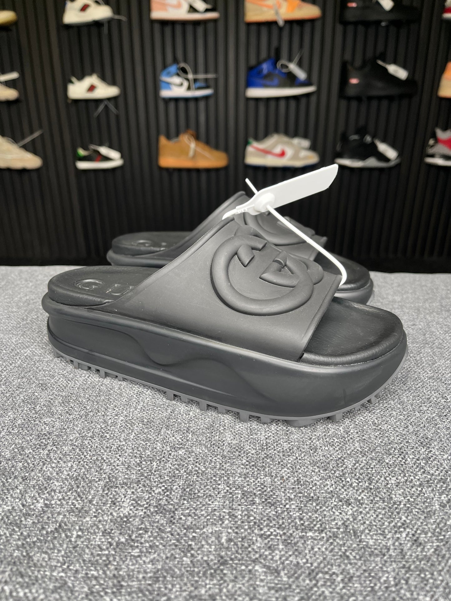 Gucci Slide UK4 (fit 5) 1820
