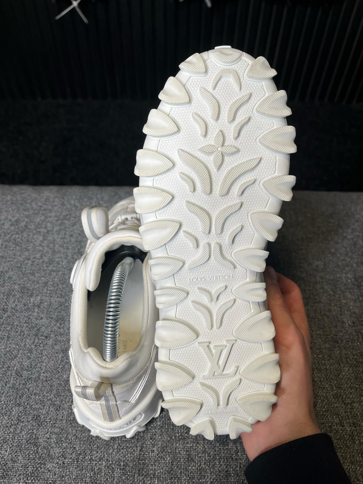 Louis Vuitton Rush Trainers White UK4 (Fit 5) 2181
