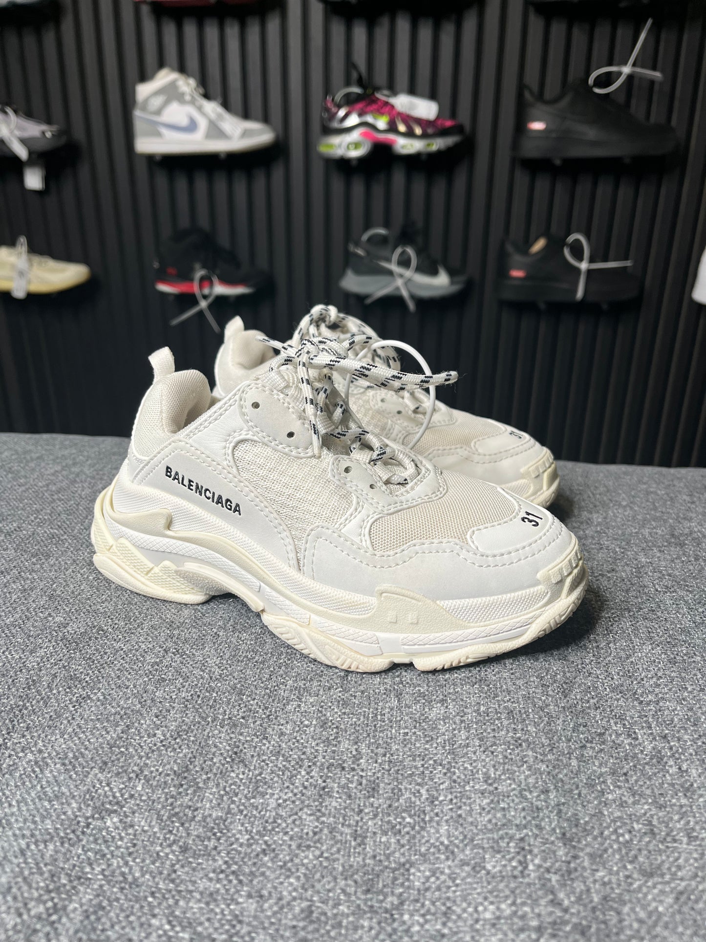 Balenciaga Triple S White UK12 Child 2151