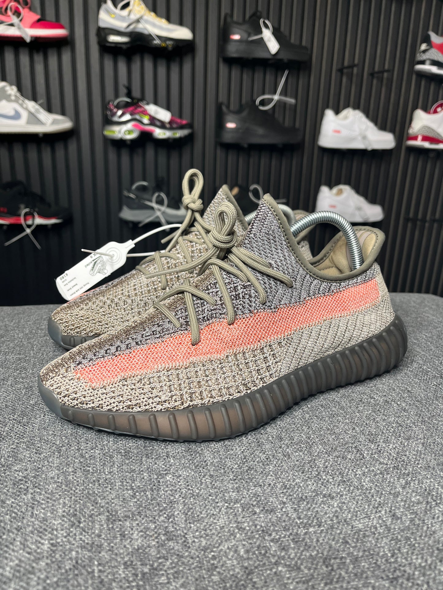 Yeezy Boost 350 Ash Stone UK9 2156