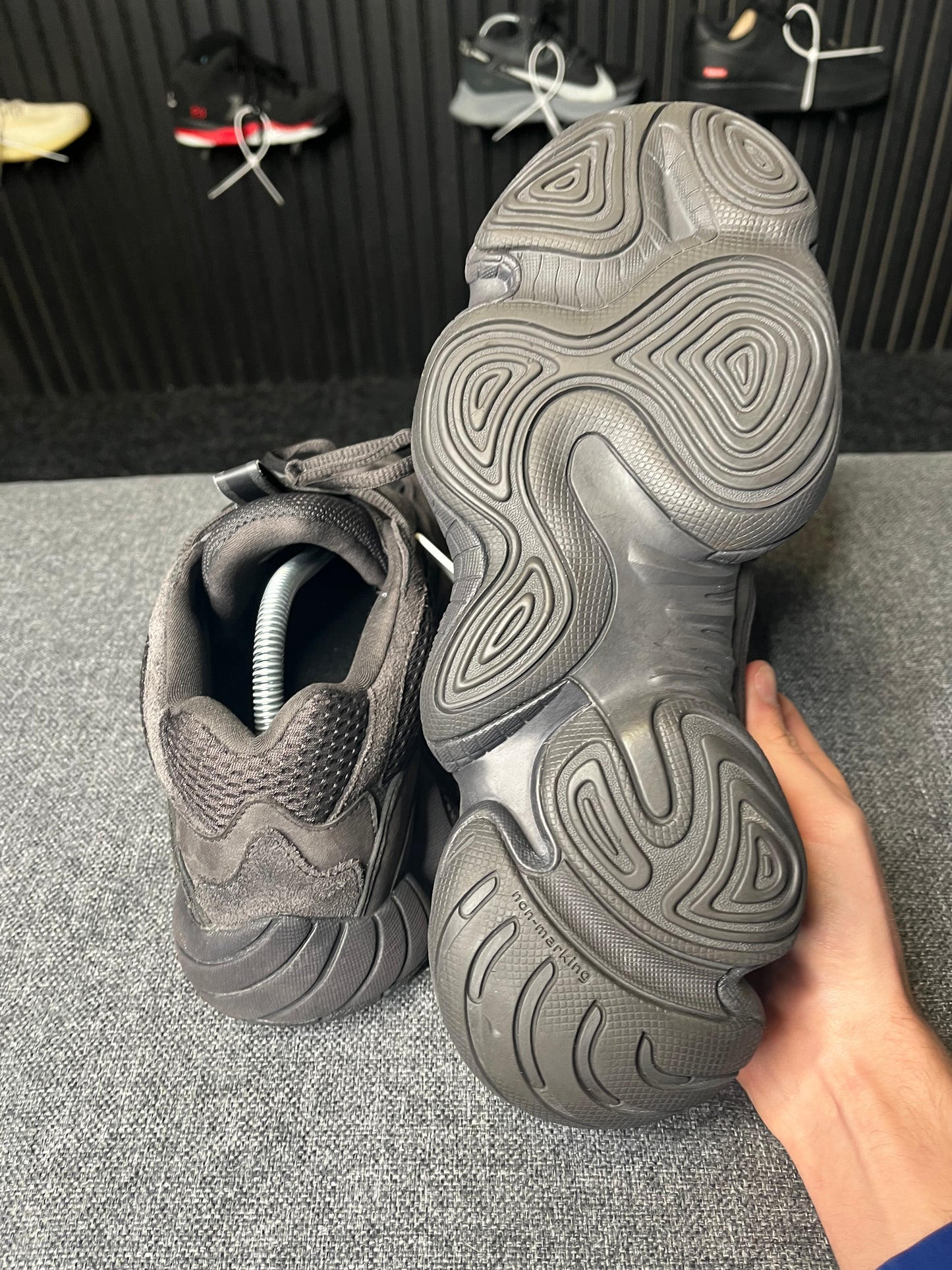 Yeezy 500 Utility Black UK9.5 2159