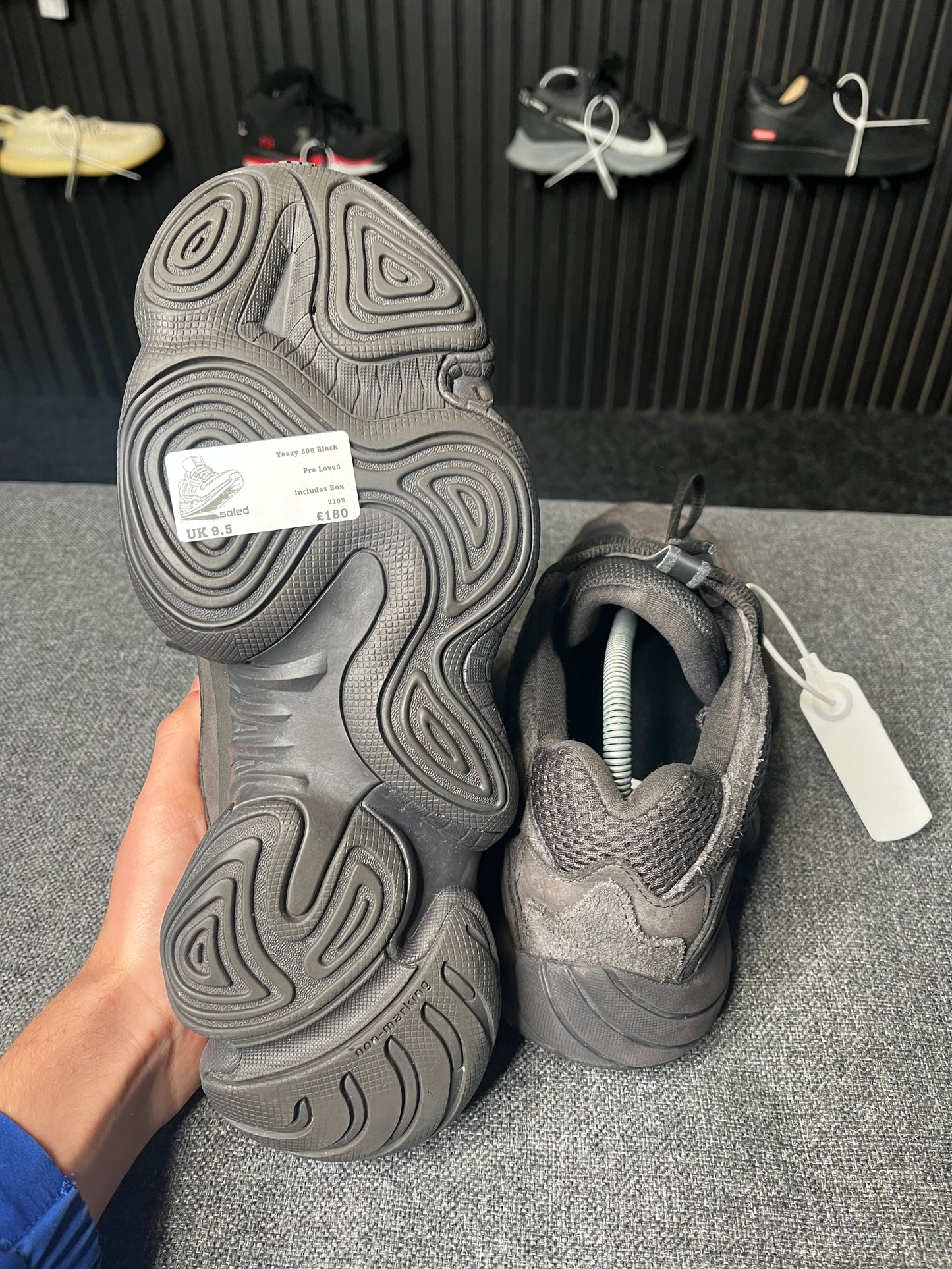 Yeezy 500 Utility Black UK9.5 2159