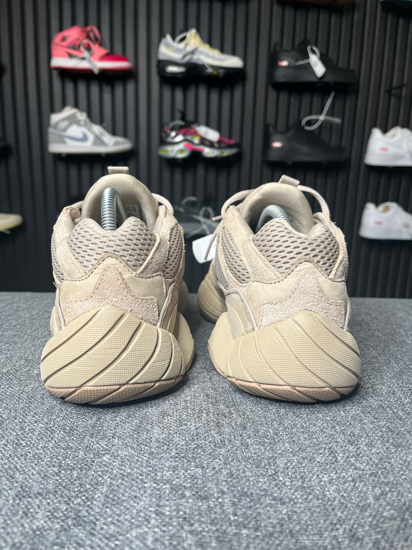 Yeezy 500 Taupe UK9.5 2160