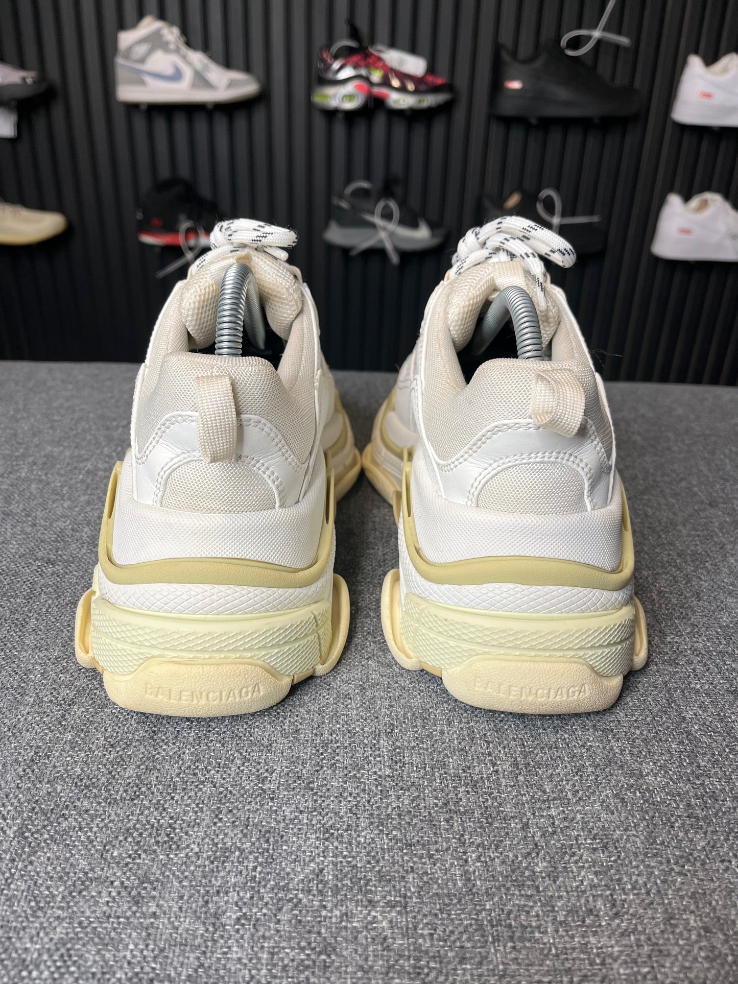 Balenciaga Triple S Beige/White UK5 2195