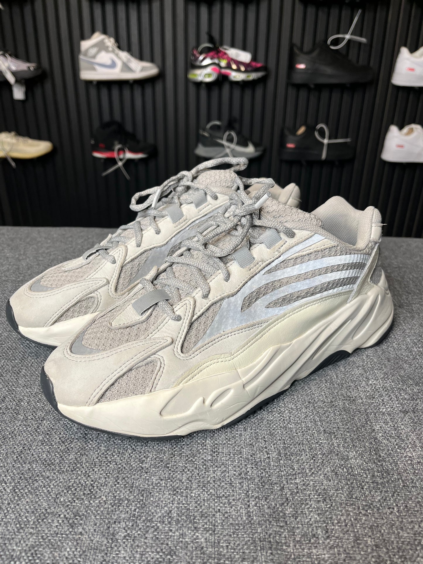 Yeezy 700 Static UK11 2196