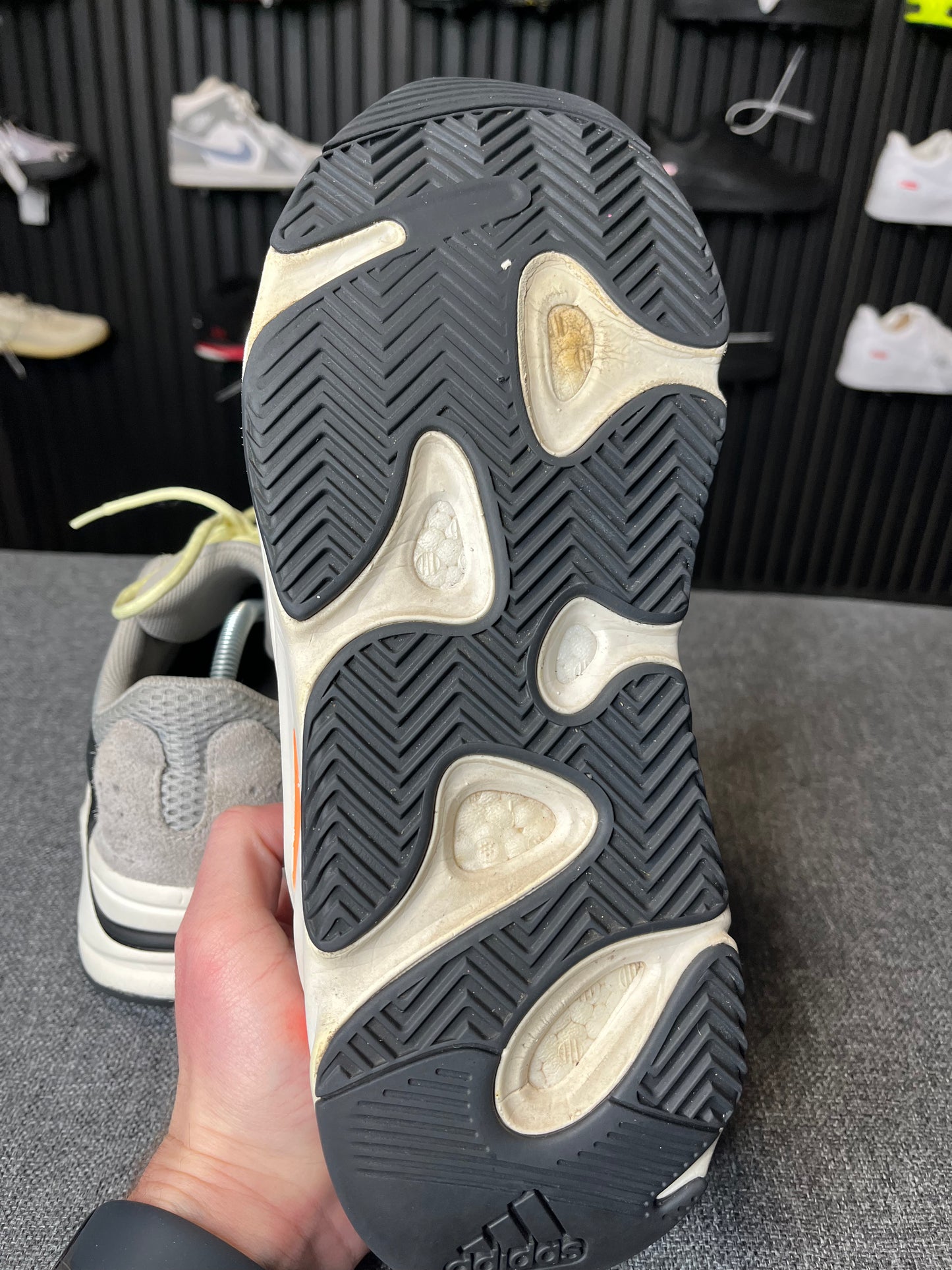 Yeezy Boosy 700 Waverunner UK11.5 2197