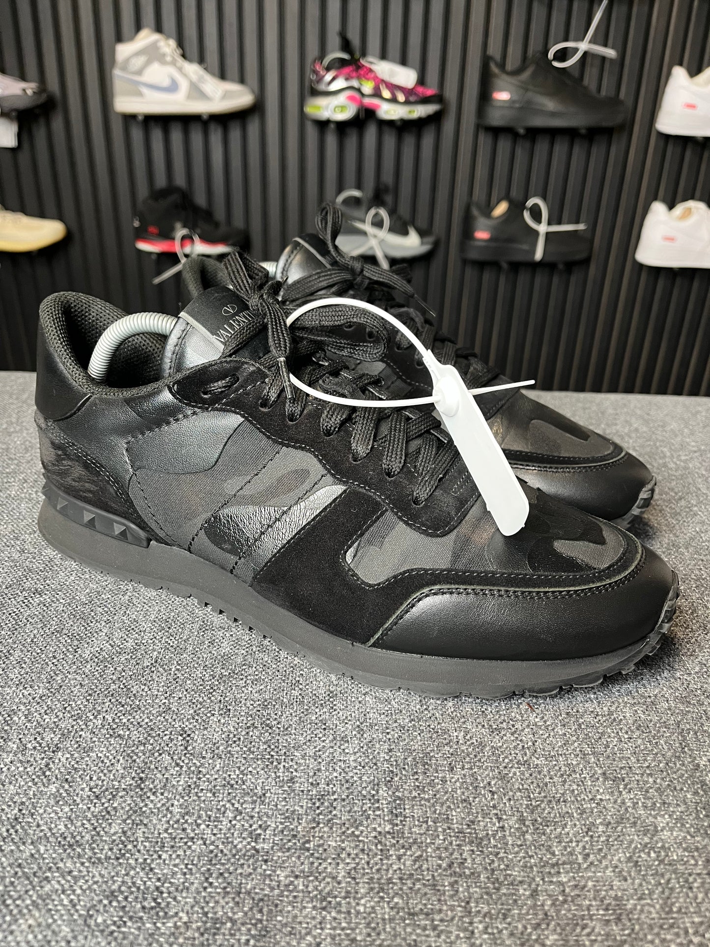 Valentino Garavani Rockstud Runner Black Camo UK11 2198