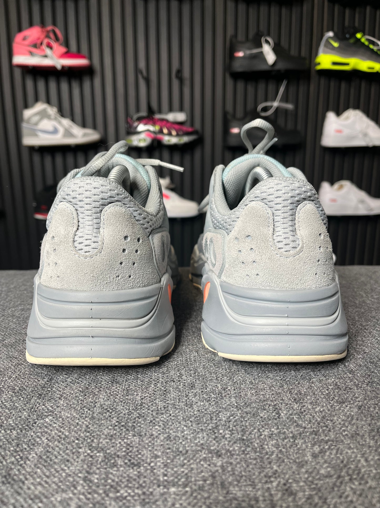 Yeezy Boost 700 Inertia UK8.5
