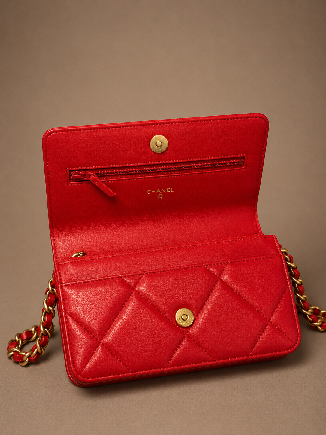 Chanel Wallet on Chain Quilted Lambskin Crossbody Bag (Hot Pink) - Football Card WINNER MICHELLE DOWDLES (Accrington)