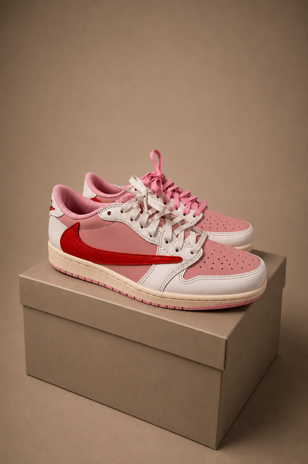 Travis Scott x Jordan 1 Low Sail Tropical Pink - Football Card