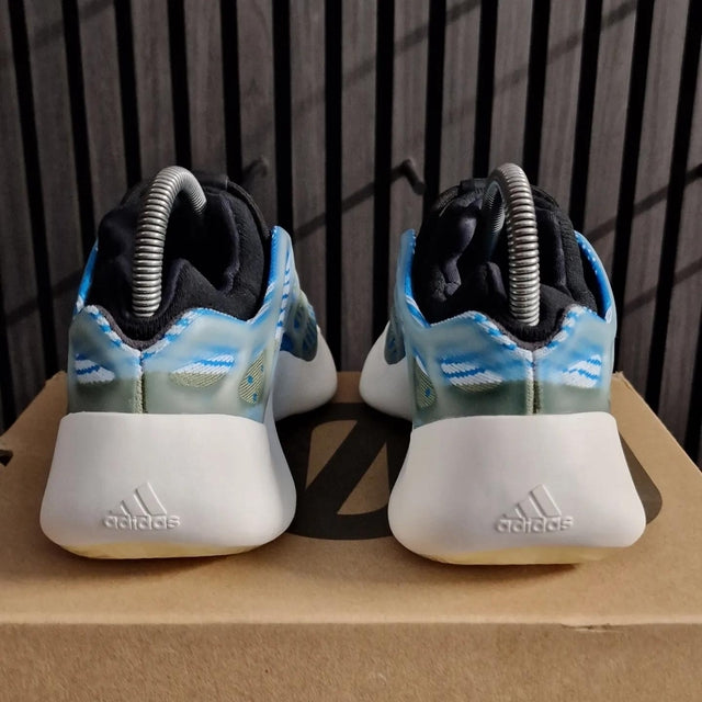Yeezy 700 Arzareth UK4.5