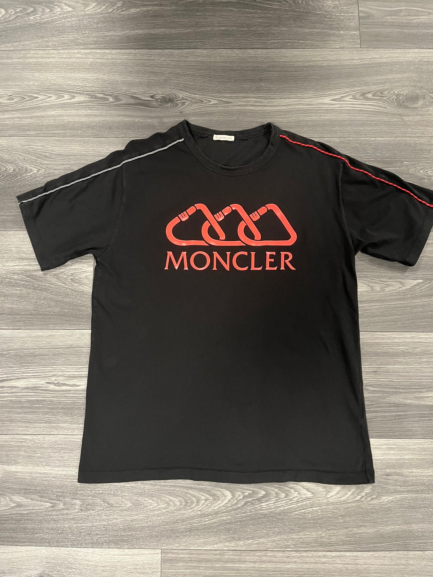 Moncler T-Shirt Black Large 3576