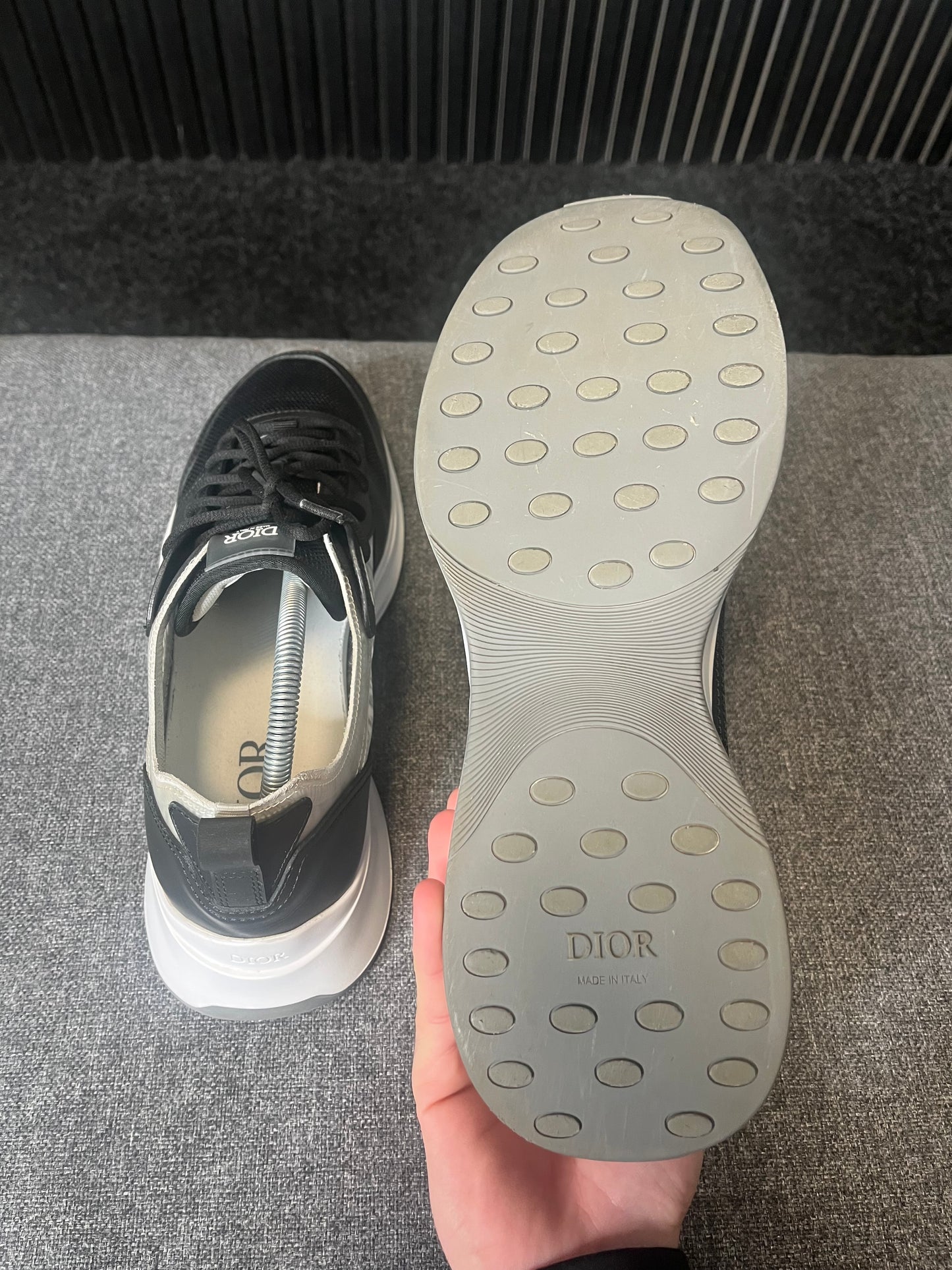 Dior B25 UK 9.5 3401