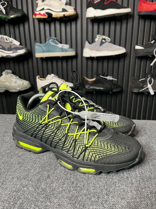 Air Max 95s Jacquard Black Volt UK 9 2825