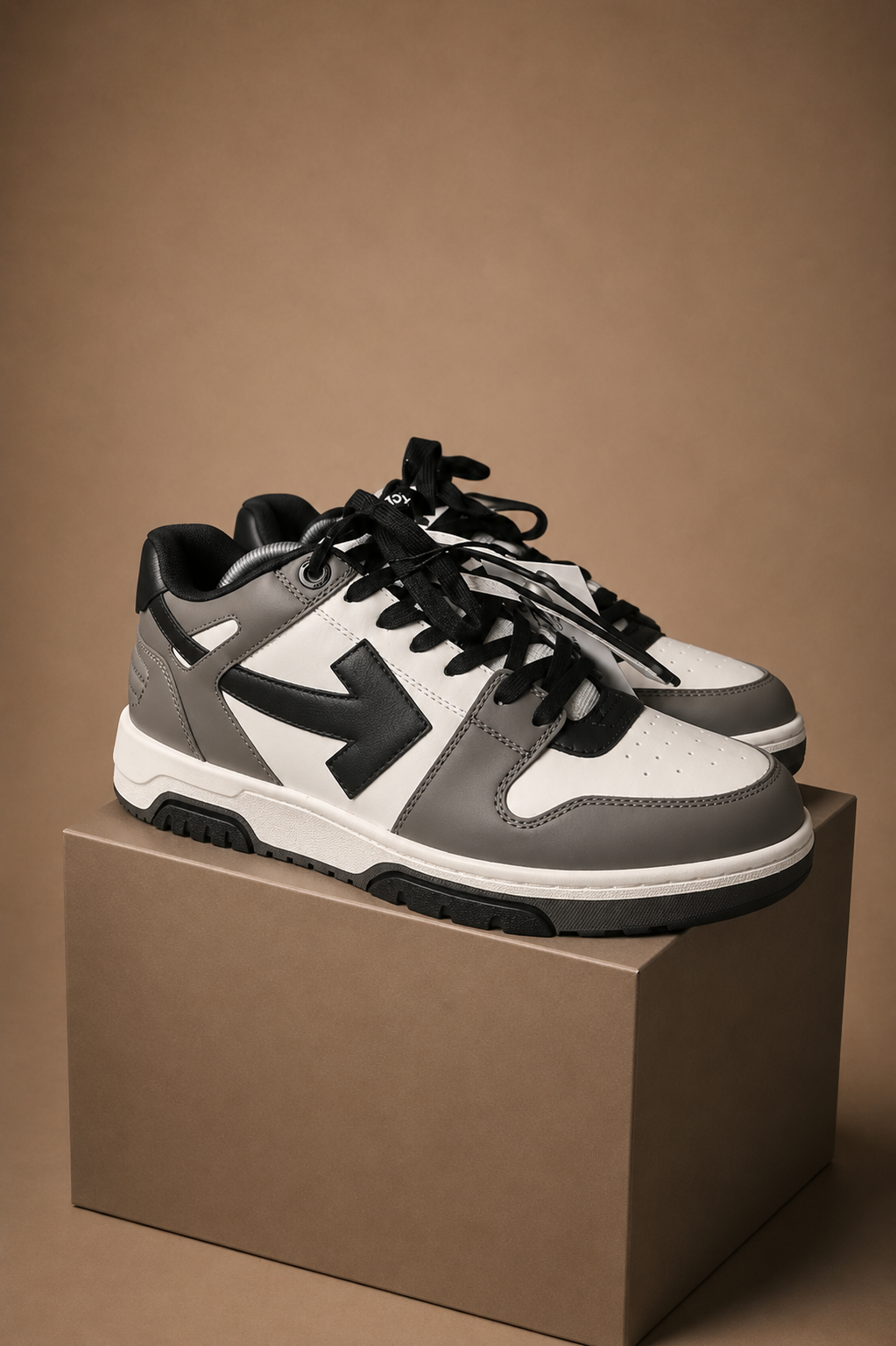 OFF White UK 9 3437