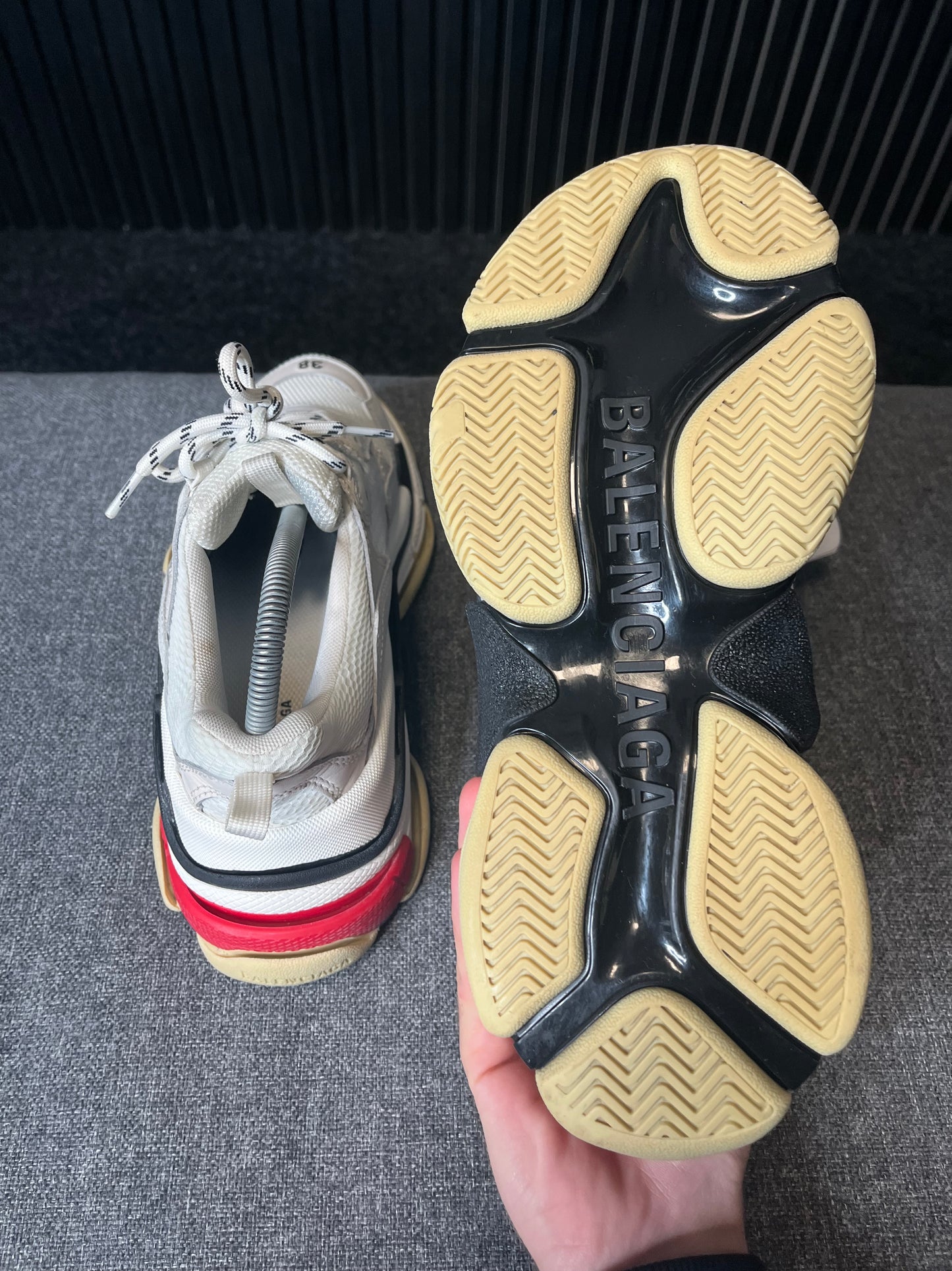 Balenciaga Triple S UK 5 2813