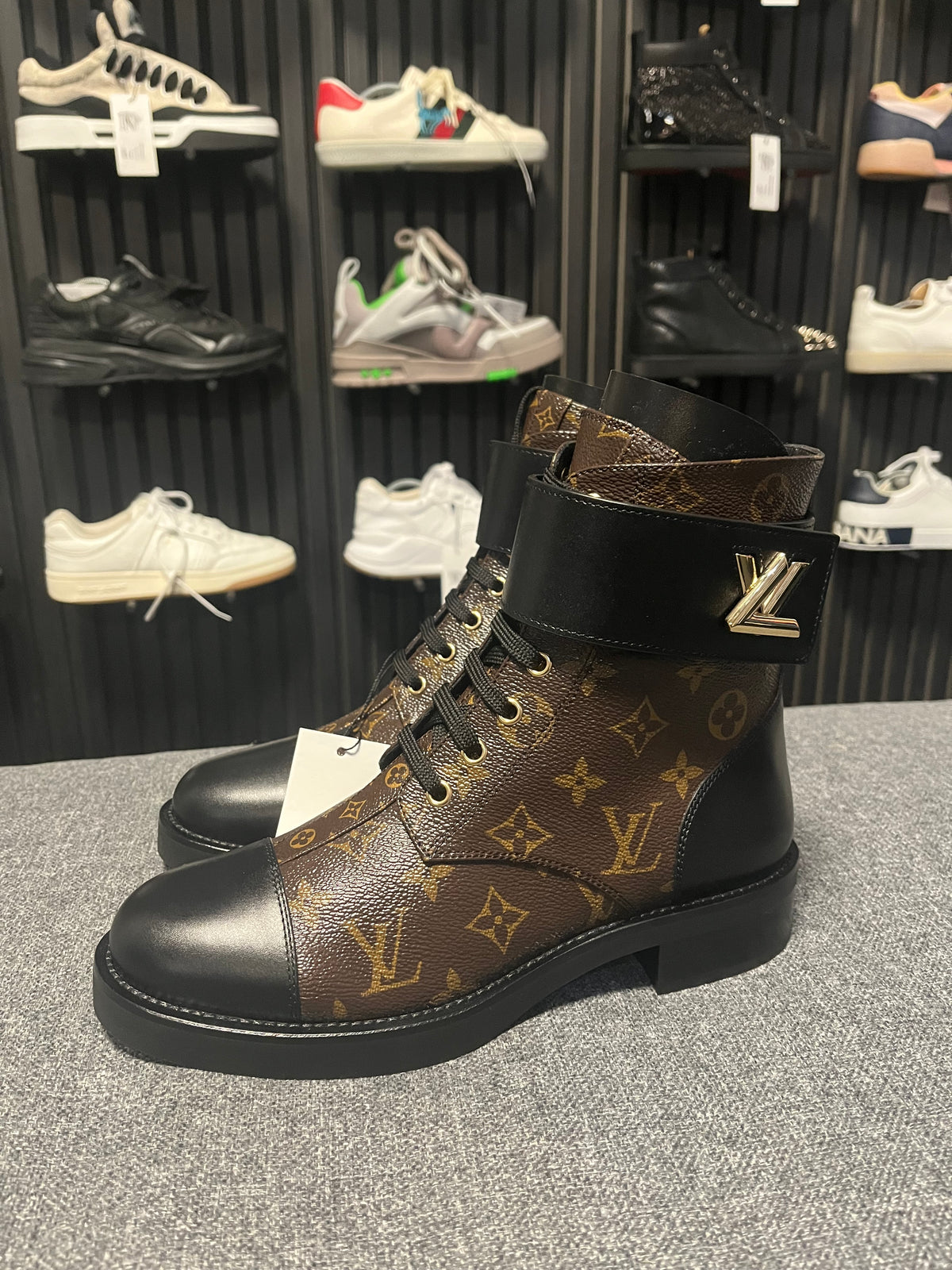 Louis Vuitton Wonderland Flat Ranger Boots UK 6/6.5 3830