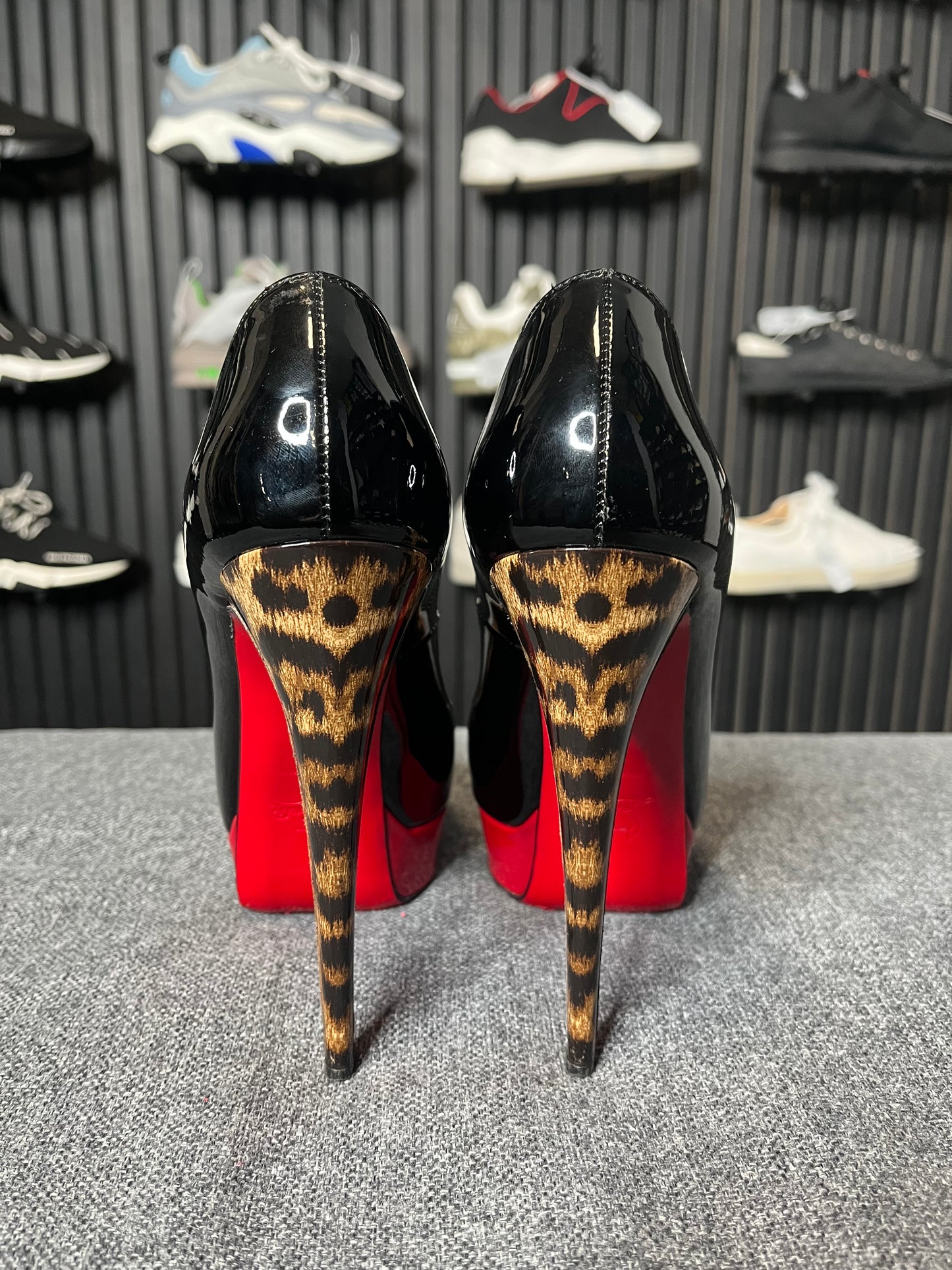 Louboutin Lady Peep 150 Leopard Pumps Size 39 3244
