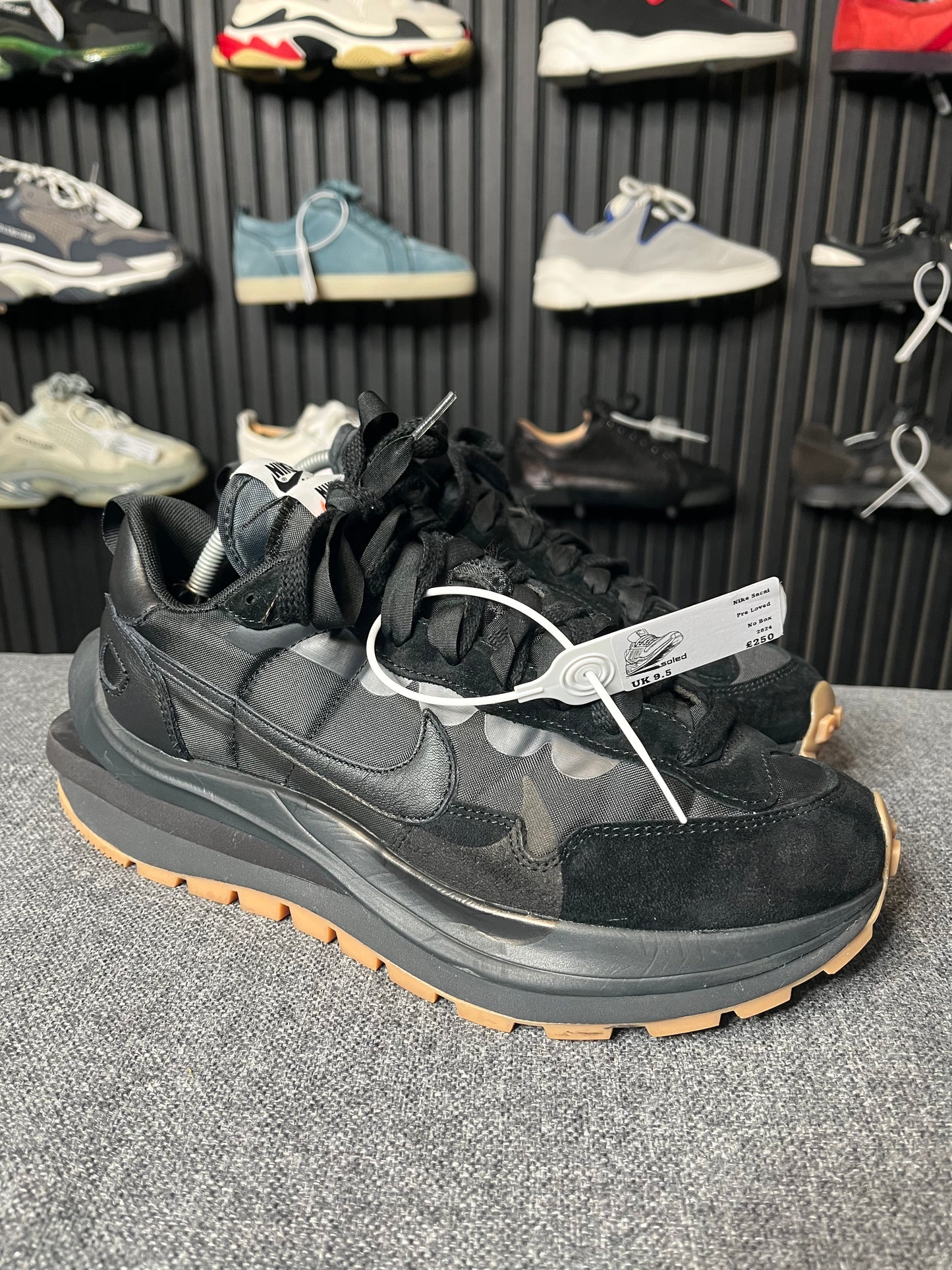 Nike Sacai Vaporwaffle UK 9.5 2824