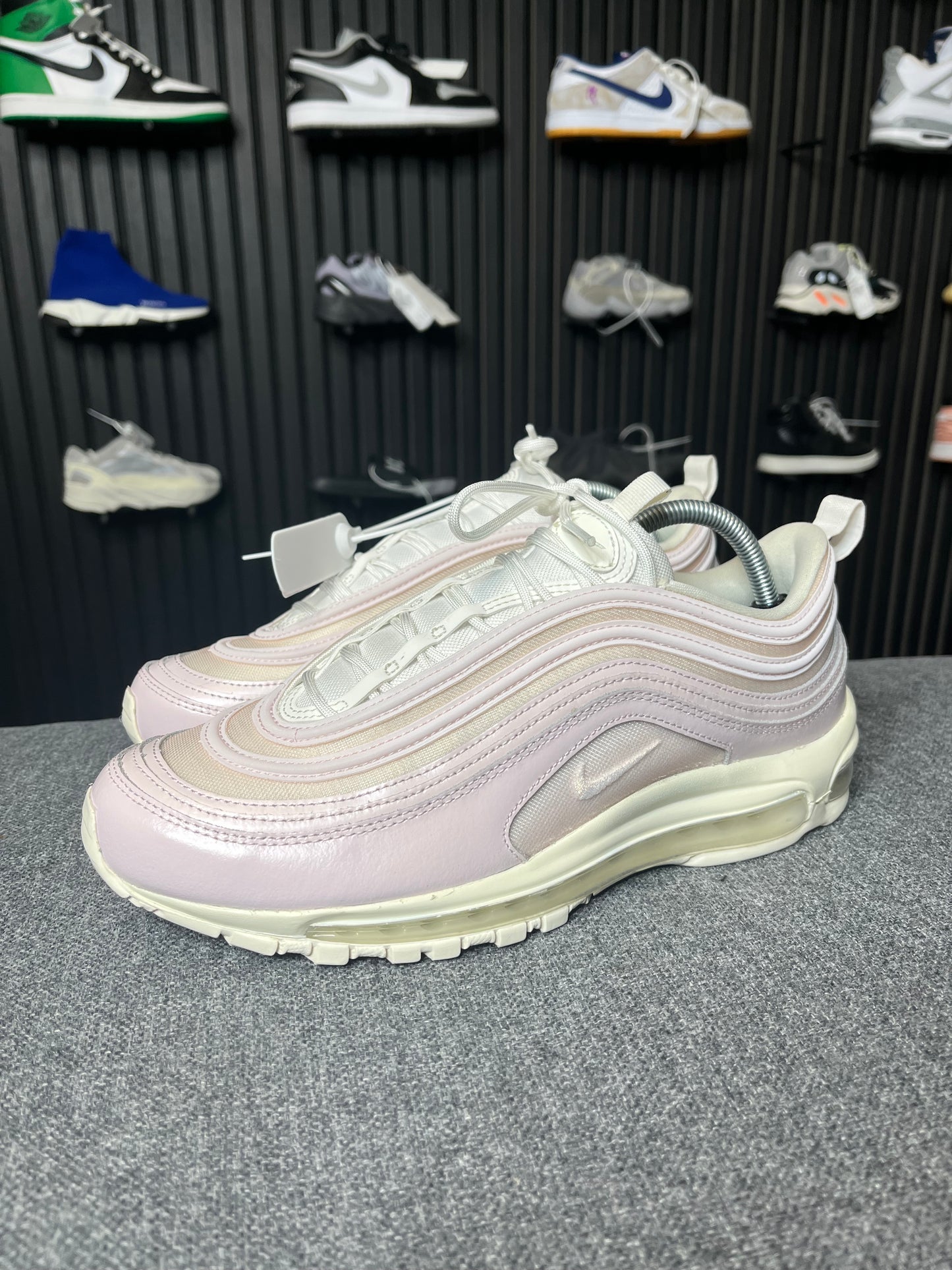 Nike Air 97s Pearl Pink UK 9 2499
