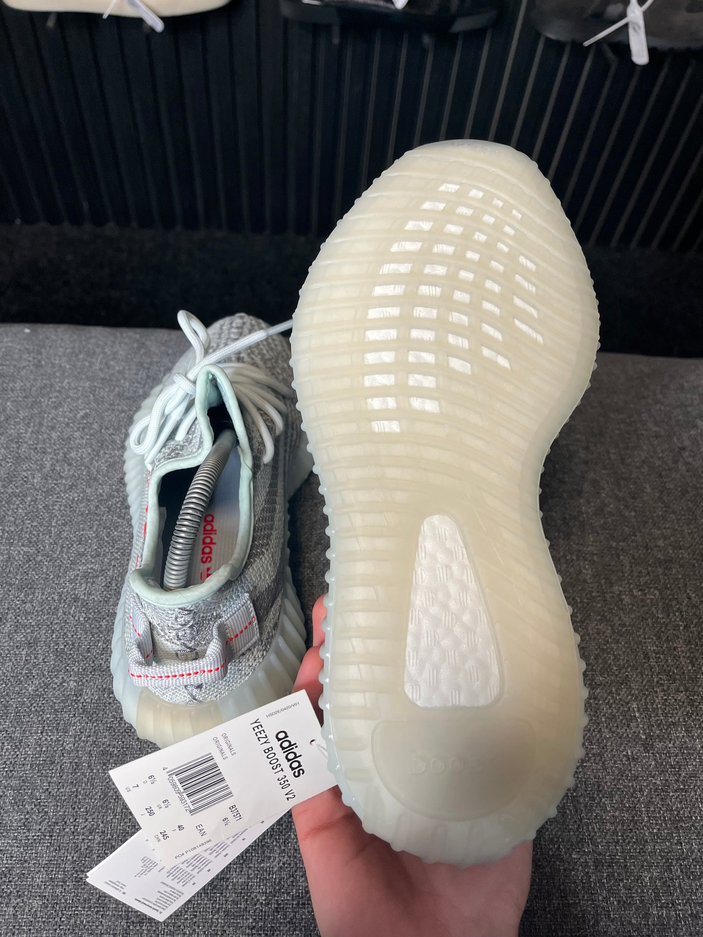 Yeezy 350 Blue Tint UK 5.5 2848