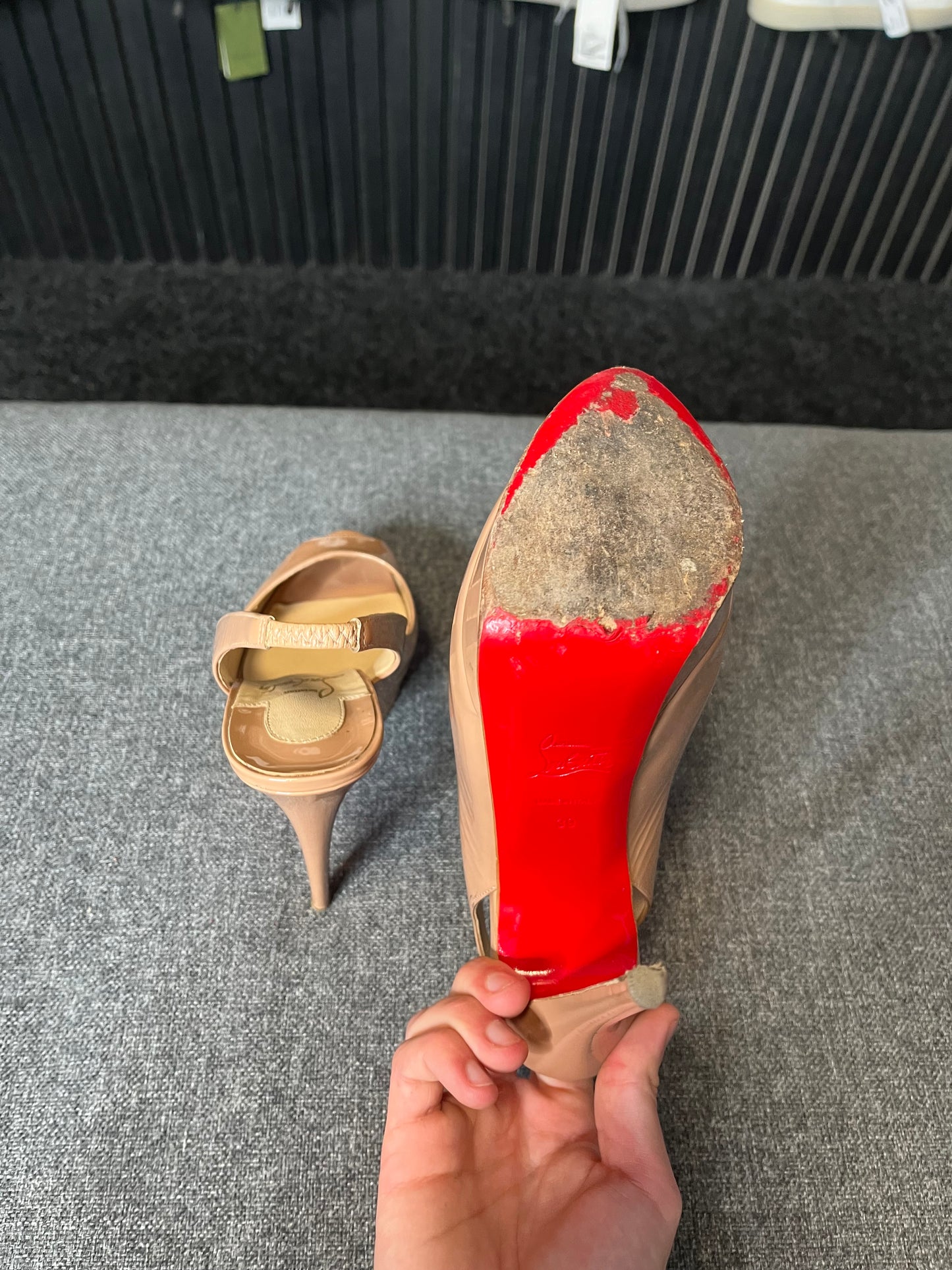 Louboutin Lady Peep Beige Platform Sandal Size 39 3253