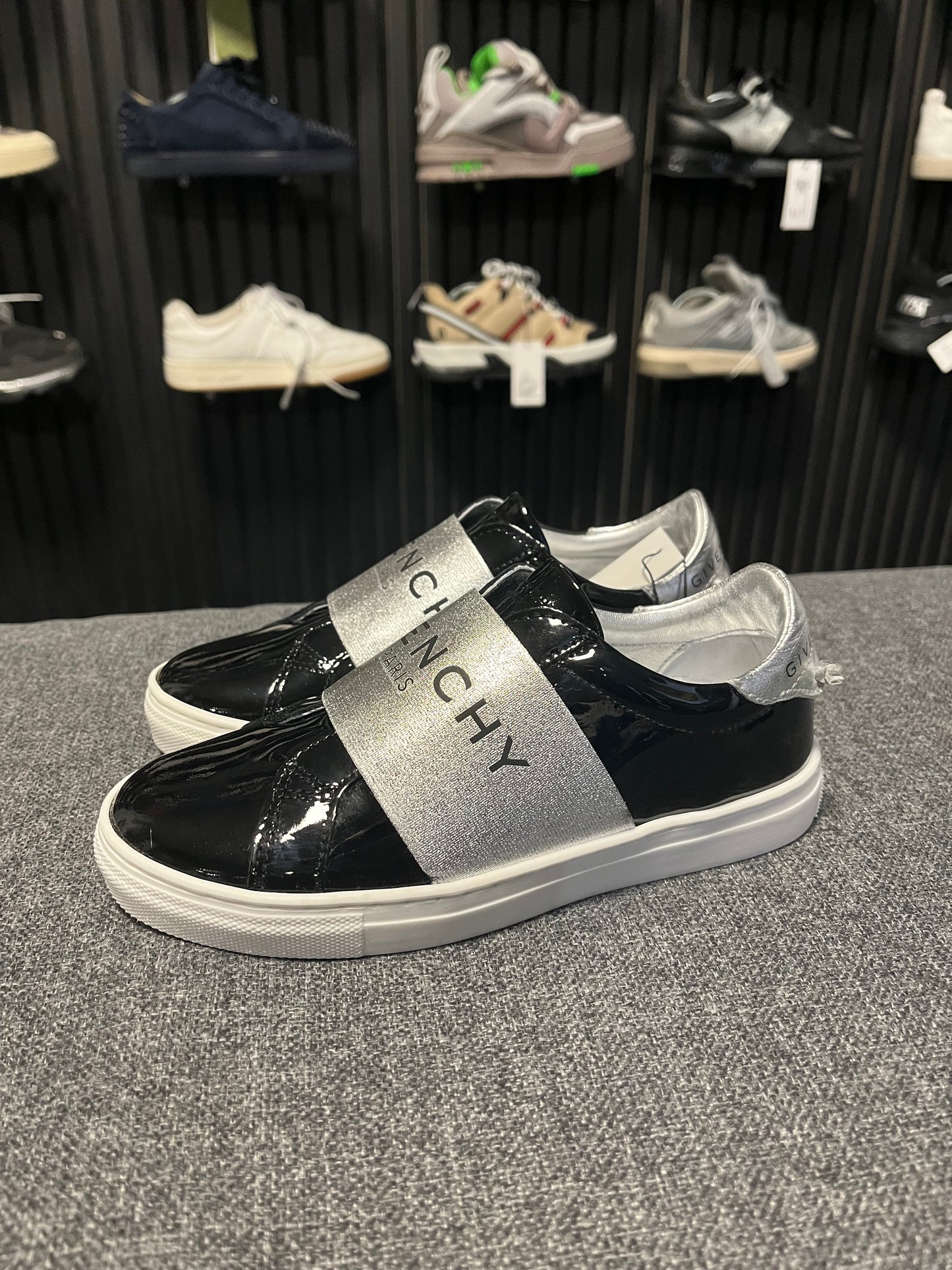 Givenchy Sneakers UK 1 3631